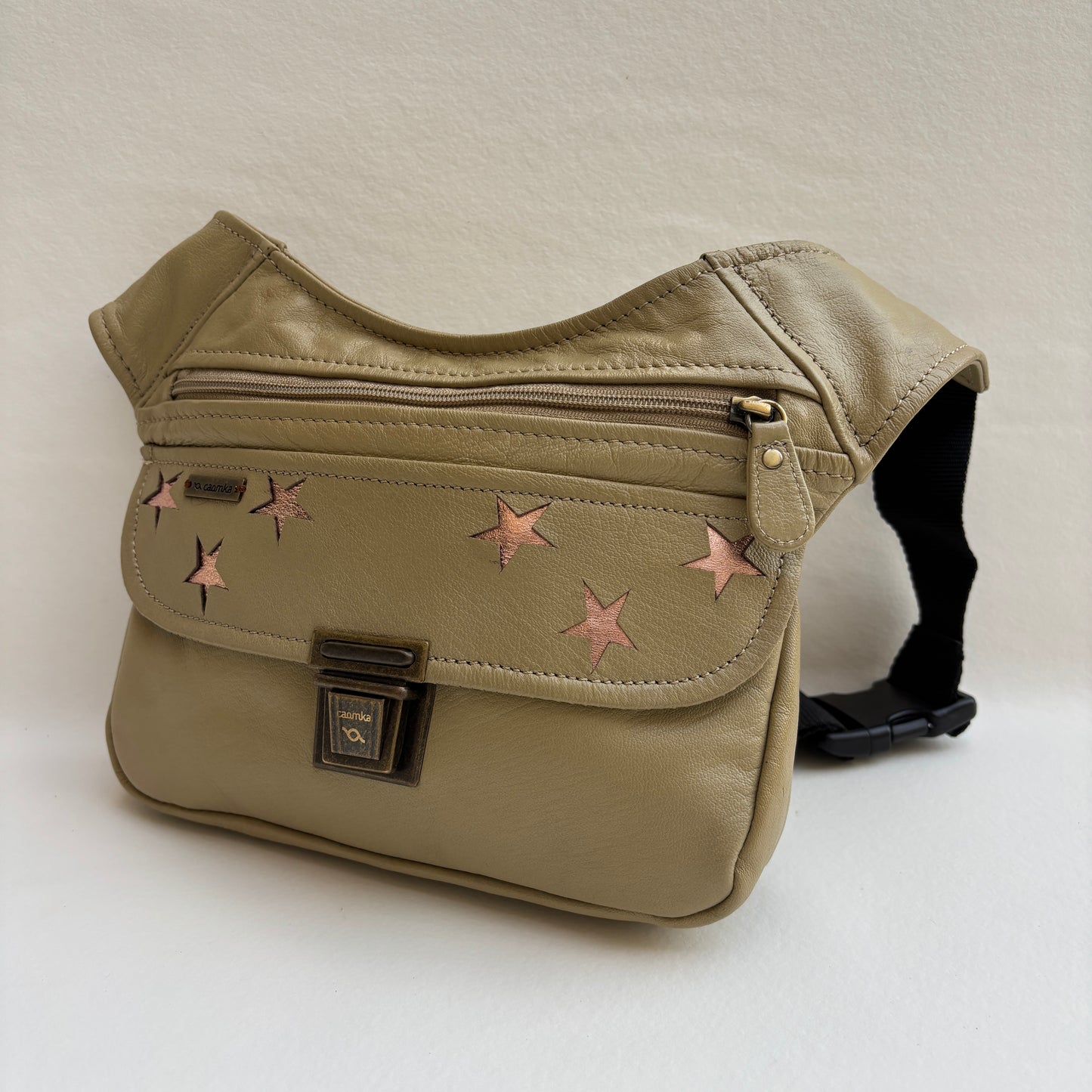 Riñonera "Special Green Stars" + Bolsillo trasero · Piel · Pieza Única Núm. 19313