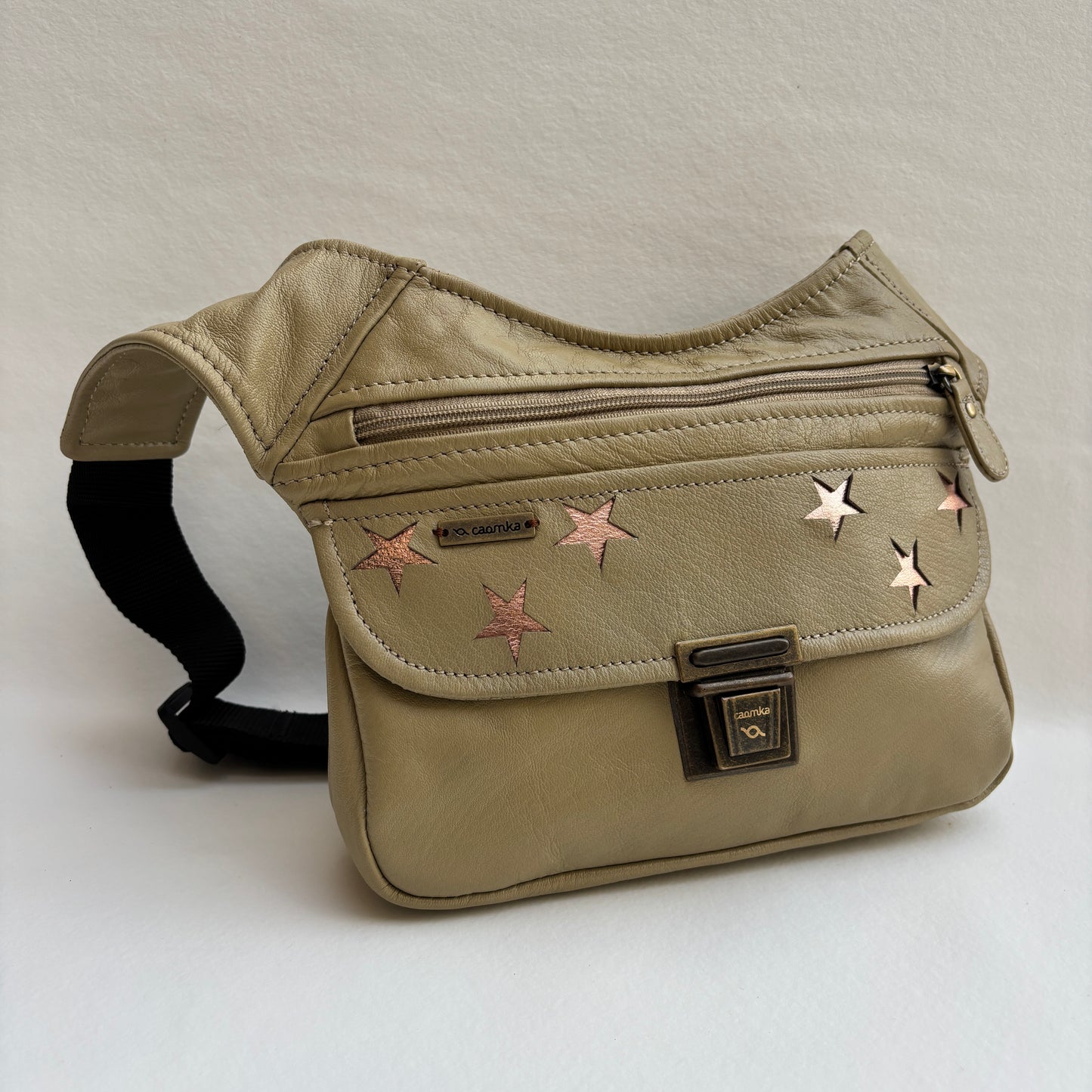 Riñonera "Special Green Stars" + Bolsillo trasero · Piel · Pieza Única Núm. 19313