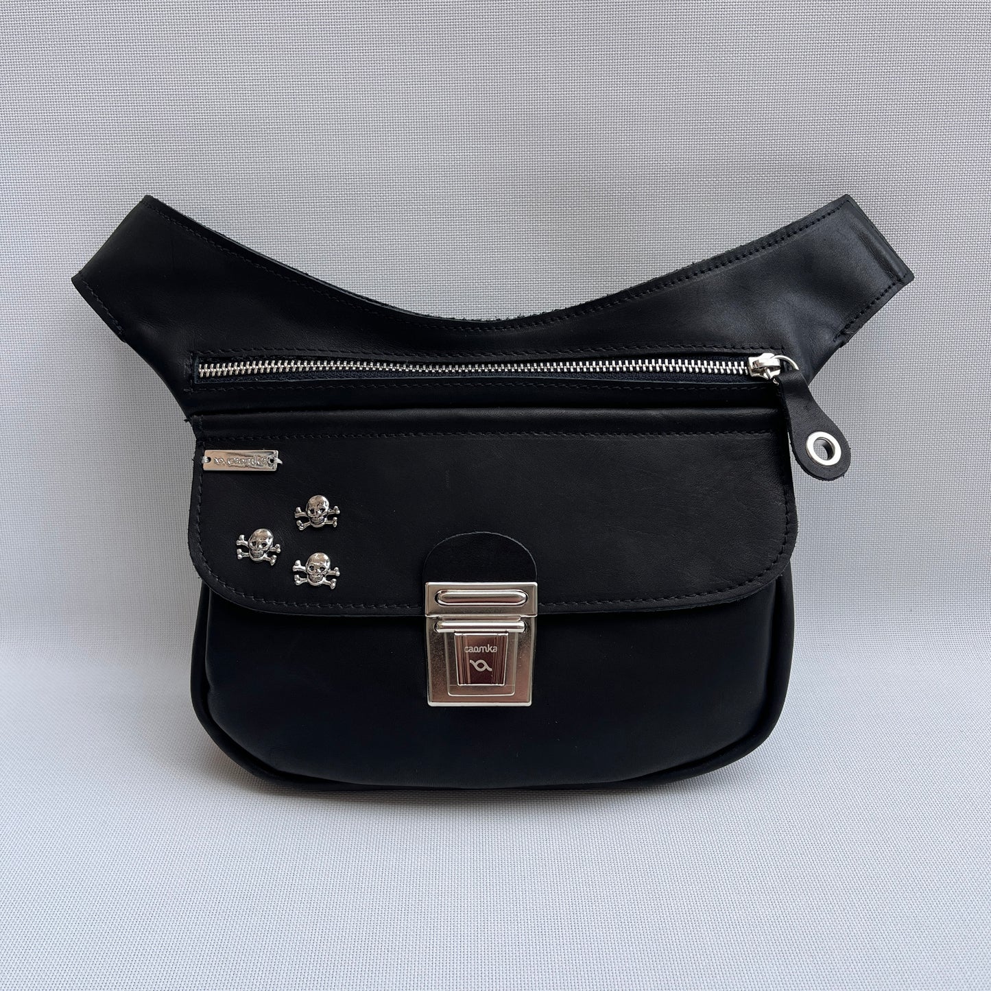 Premium Black & Skulls · Piel - Cuero · Pieza Exclusiva Núm. 15328