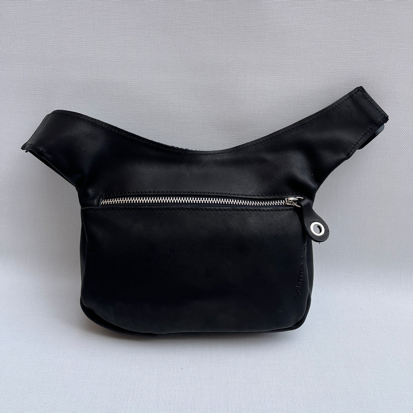 Premium Black & Skulls · Piel - Cuero · Pieza Exclusiva Núm. 15328