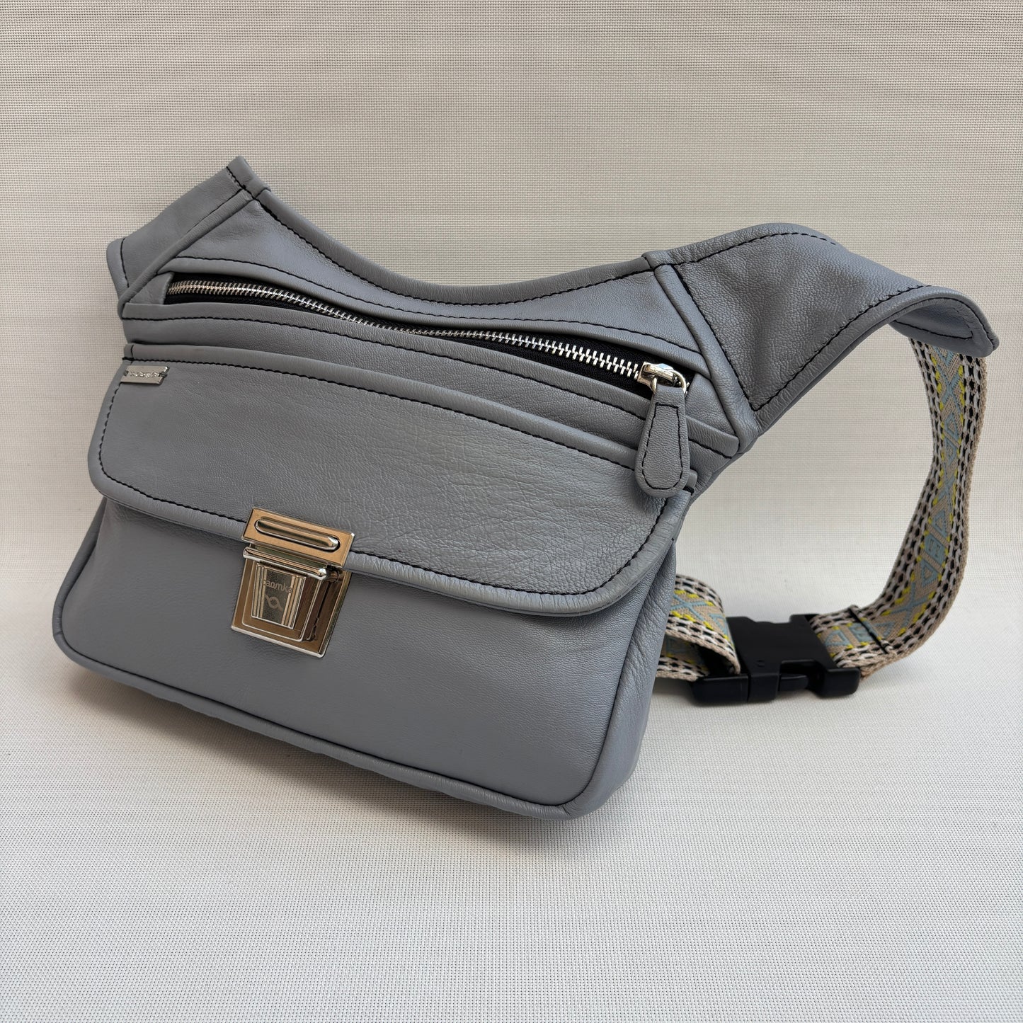 BioCuir Classic Black &amp; Silver BioCuir® Natural Leather Exclusive Piece No. 6678