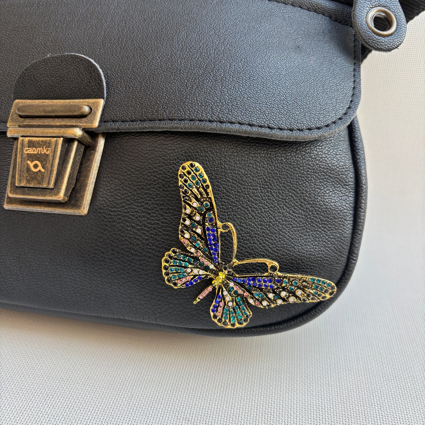 Premium Black & Butterfly · Piel - Cuero · Pieza Única Núm. 18476