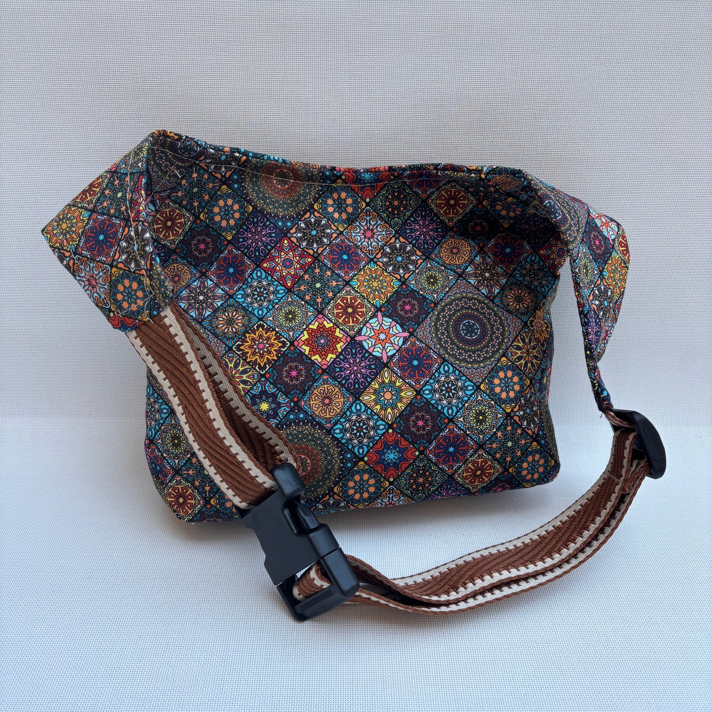 Riñonera "Special Mandalas Top" · Pieza Única Núm. 17892