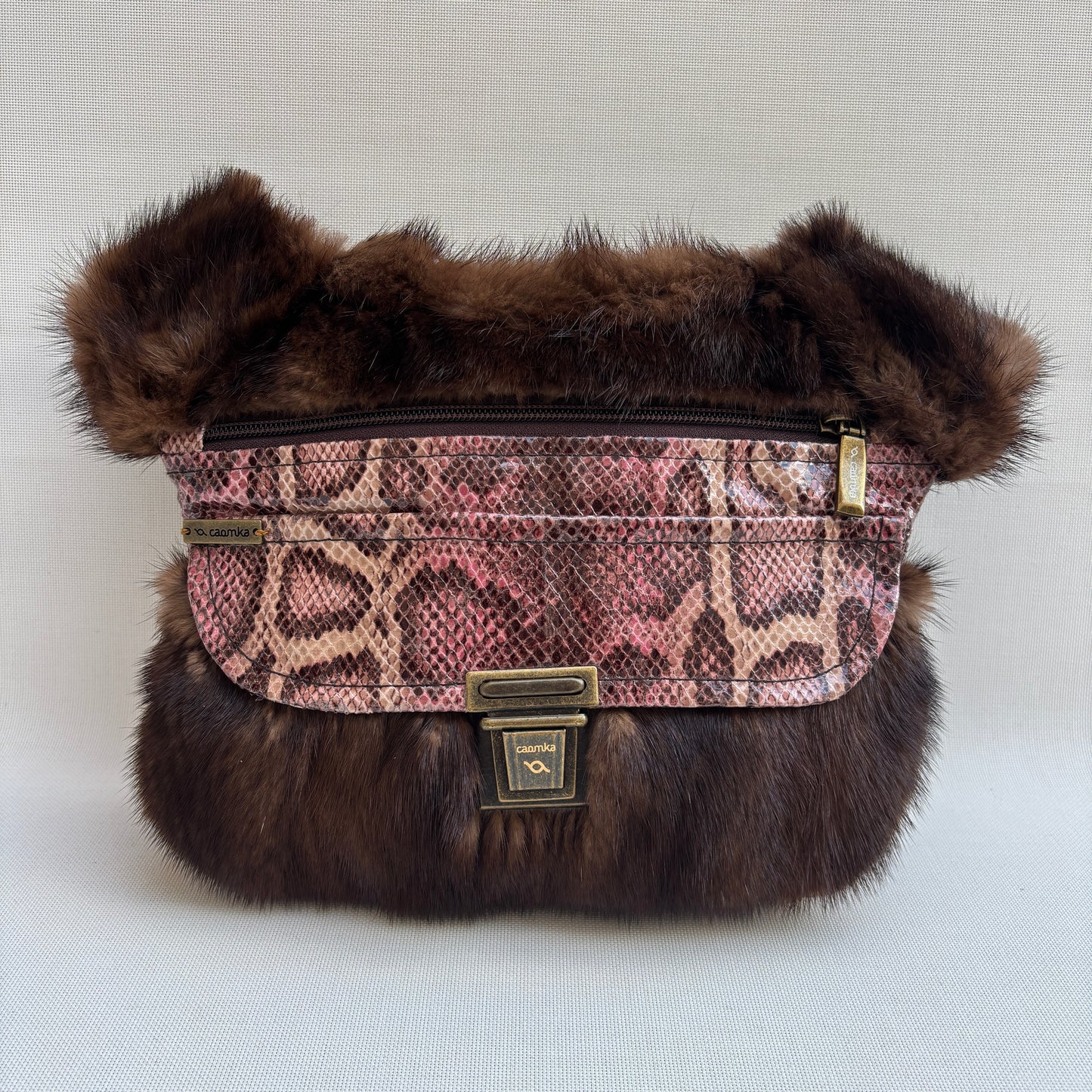 Riñonera "Special Animal Print Felina" · Polipiel + Bolsillo trasero · Pieza Única Núm. 18479