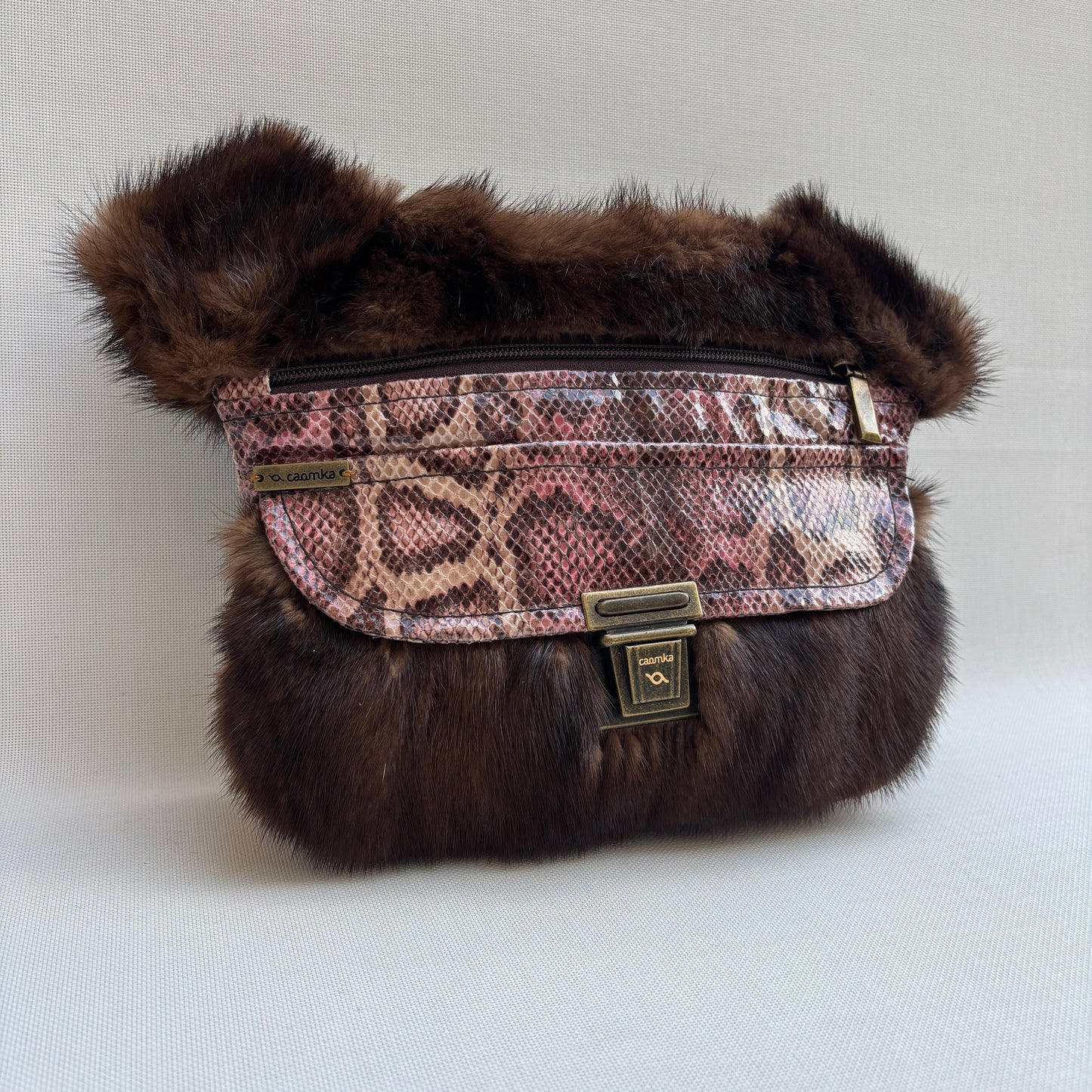 Riñonera "Special Animal Print Felina" · Polipiel + Bolsillo trasero · Pieza Única Núm. 18479