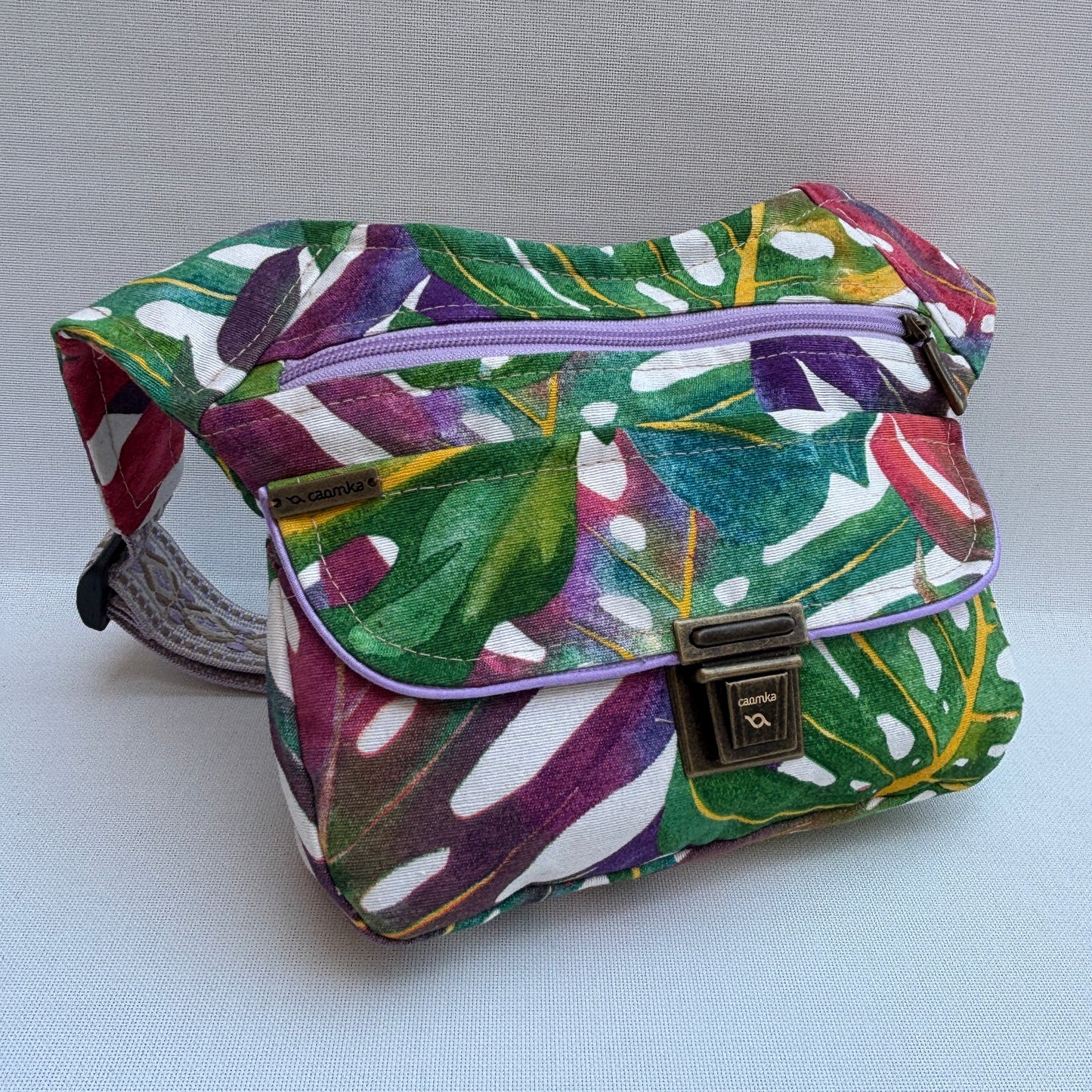 Riñonera "Special Jungle Top" +  Bolsillo trasero · Pieza Única Núm. 17802