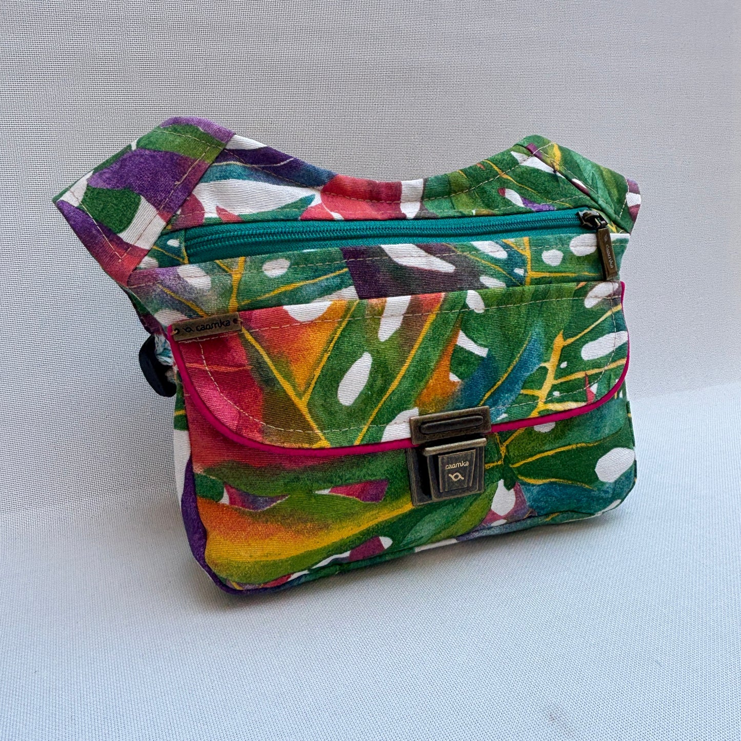 Riñonera "Special Jungle Top" · Pieza Única Núm. 17803