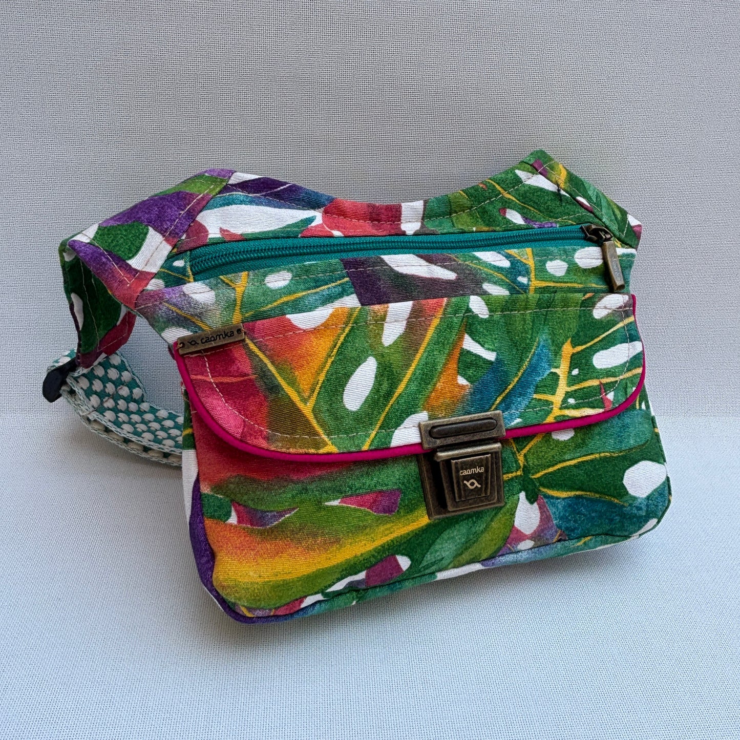 Riñonera "Special Jungle Top" · Pieza Única Núm. 17803