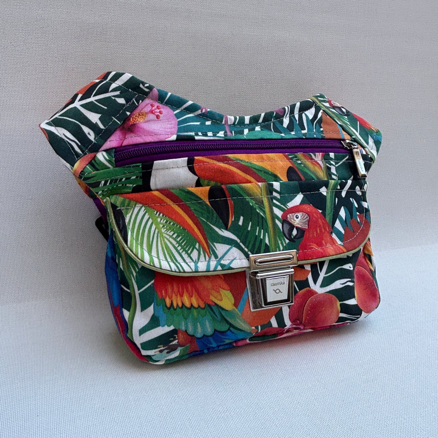 Riñonera "Special Tropical" · Pieza Única Núm. 17805