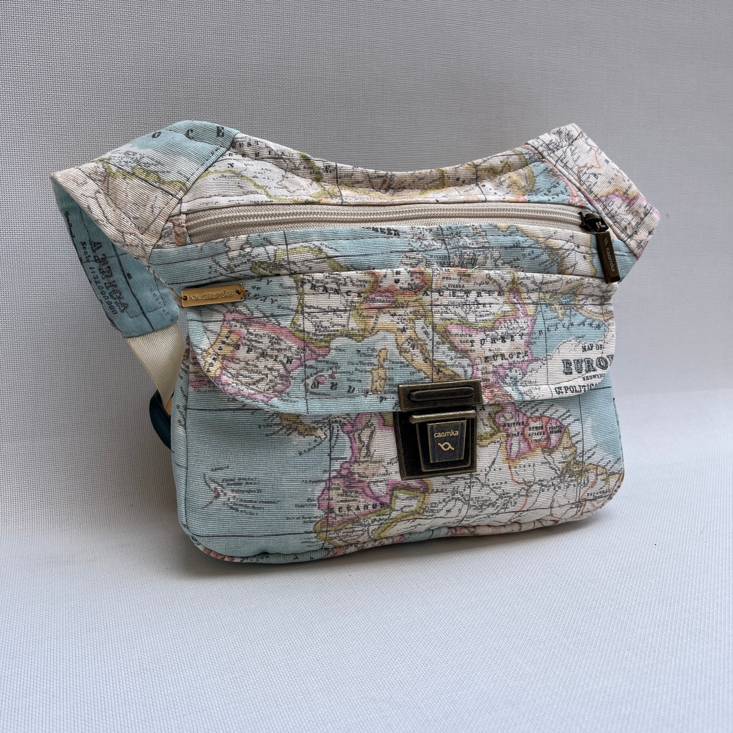 Special World Map · Waterproof · Unique Piece No. 12839