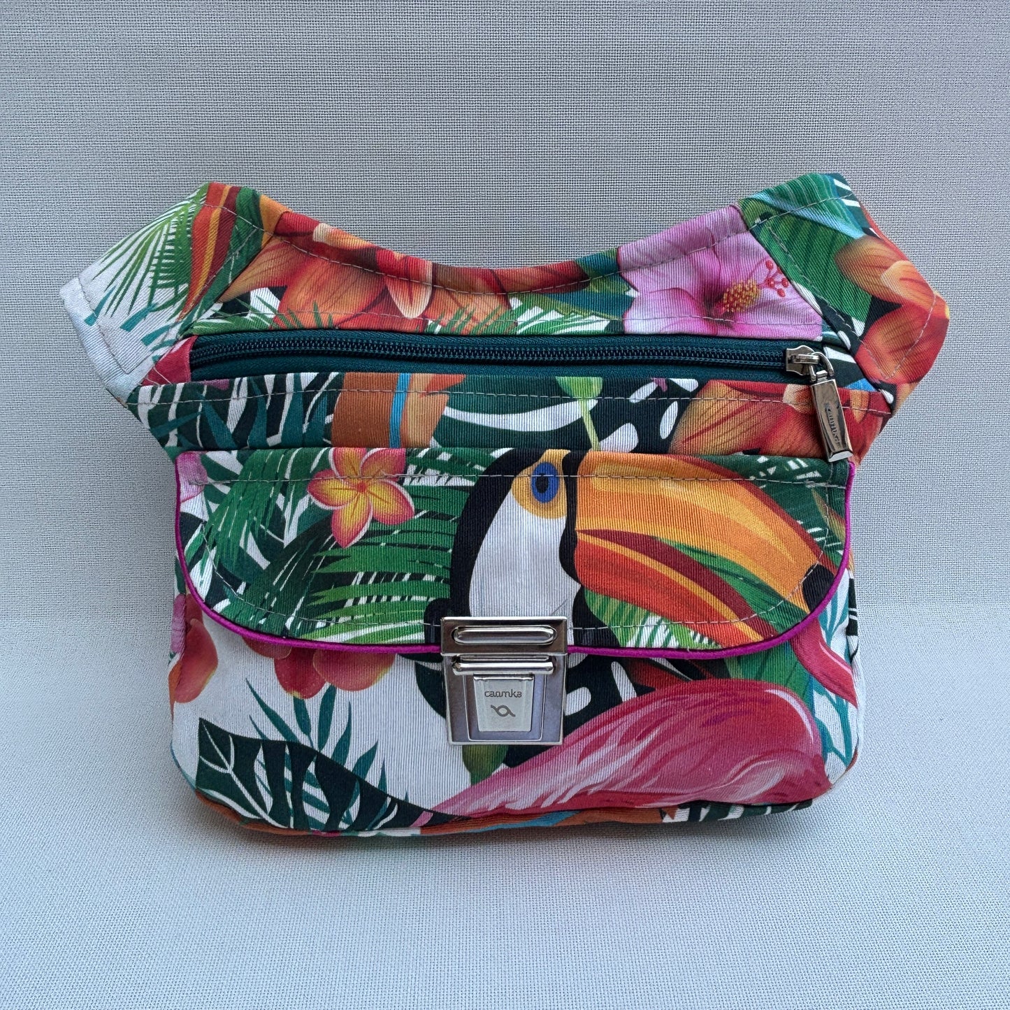 Riñonera "Special Tropical Top" · Pieza Única Núm. 17808