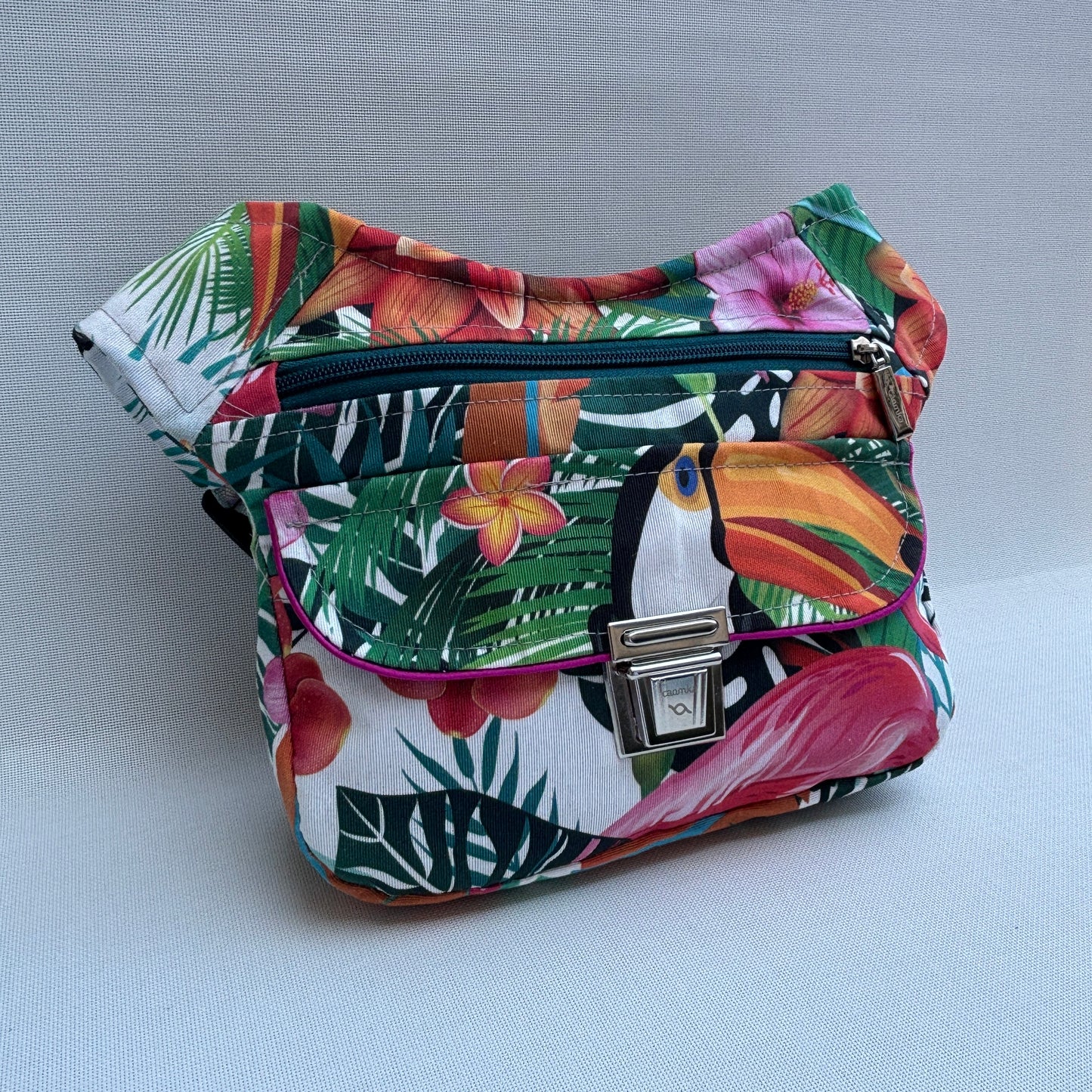 Riñonera "Special Tropical Top" · Pieza Única Núm. 17808