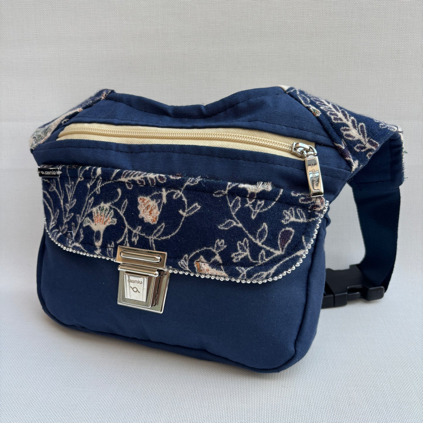 Riñonera "Special Blue & Paisley" · Pieza única Núm. 18404