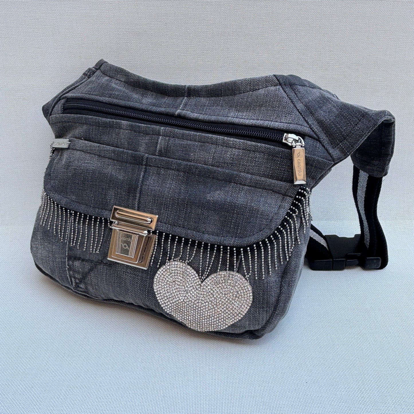 Riñonera "Special ♻️ Jeans Recycled ♻️ Top + Bolsillo trasero con cremallera · Pieza Única Núm. 17822