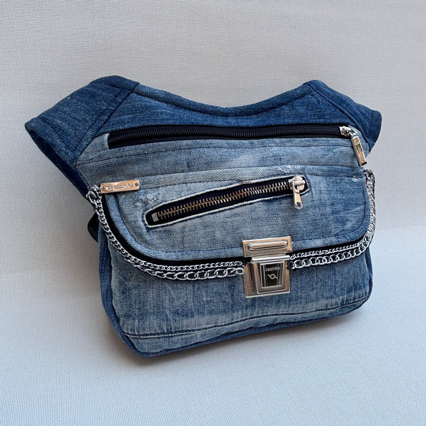 Riñonera "Special ♻️ Jeans Recycled ♻️ Súper Top + Bolsillo trasero con doble cremallera · Pieza Única Núm. 17823