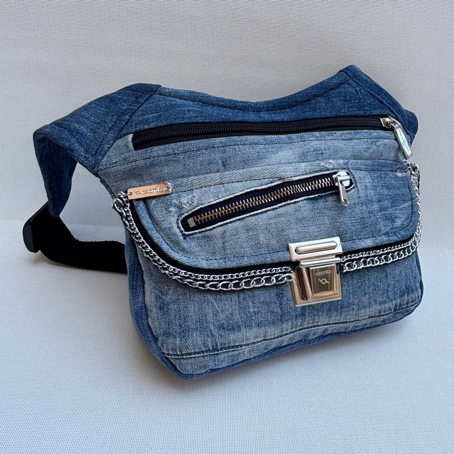 Riñonera "Special ♻️ Jeans Recycled ♻️ Súper Top + Bolsillo trasero con doble cremallera · Pieza Única Núm. 17823