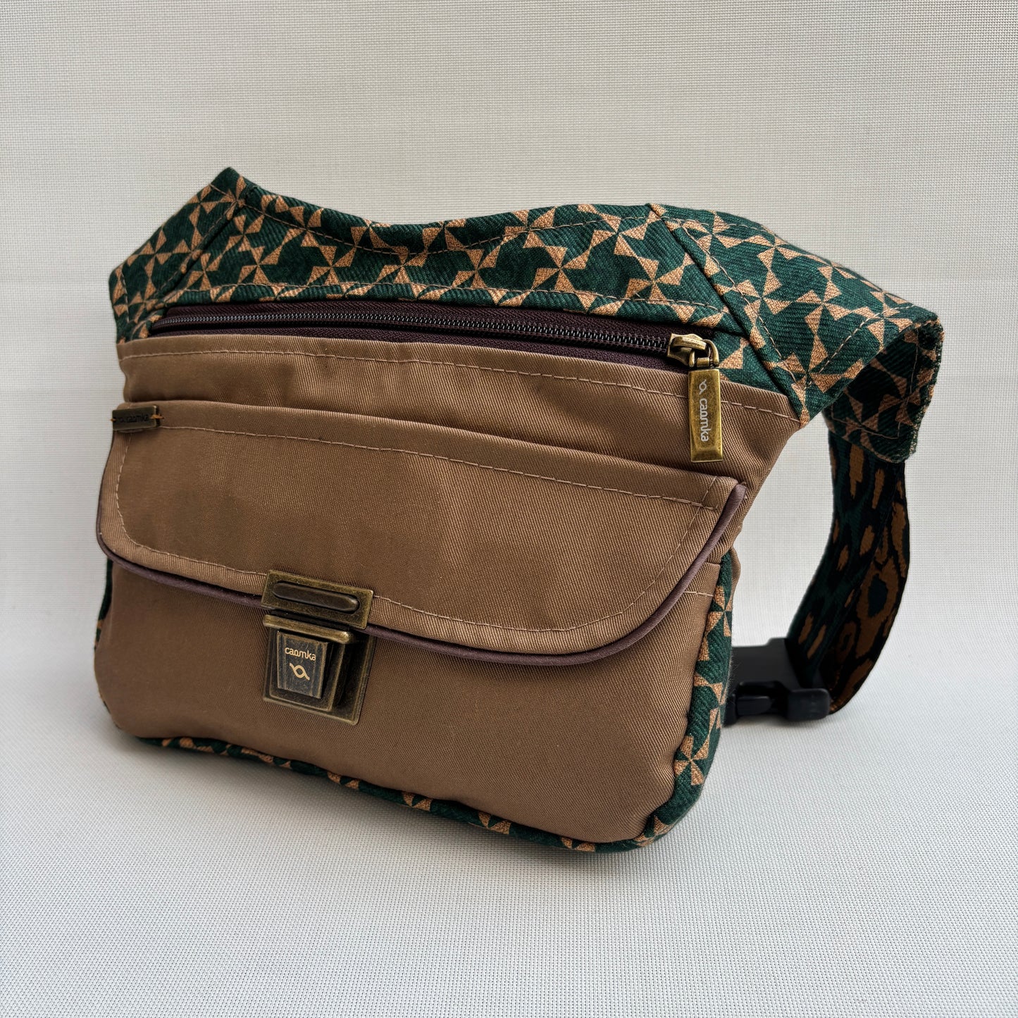 Riñonera "Special Brown & Green Top" + Bolsillo trasero · Pieza Única Núm. 18555