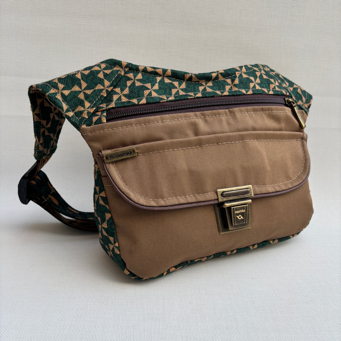 Riñonera "Special Brown & Green Top" + Bolsillo trasero · Pieza Única Núm. 18555