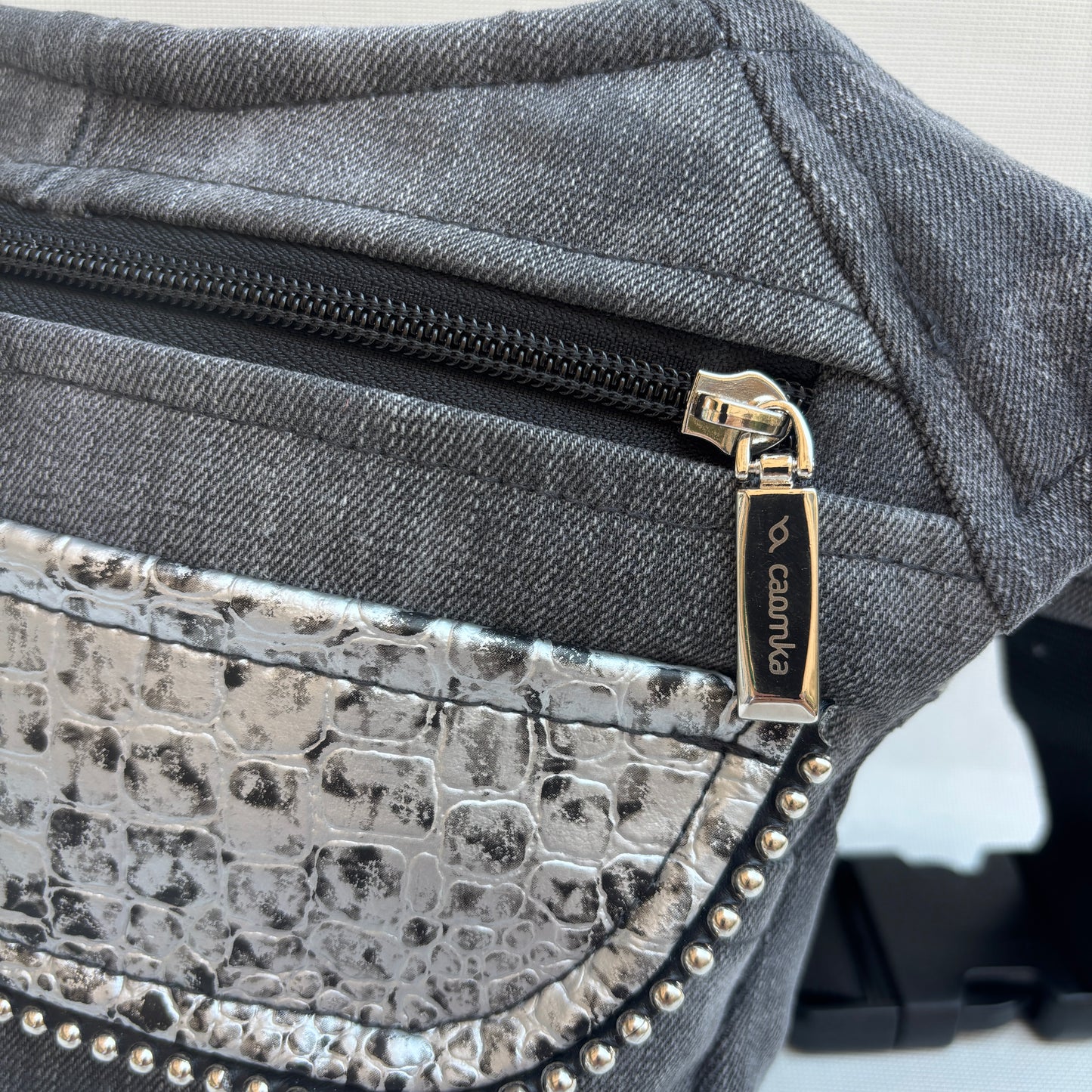 Riñonera "Special ♻️ Jeans Recycled ♻️ · Pieza Única Núm. 17825
