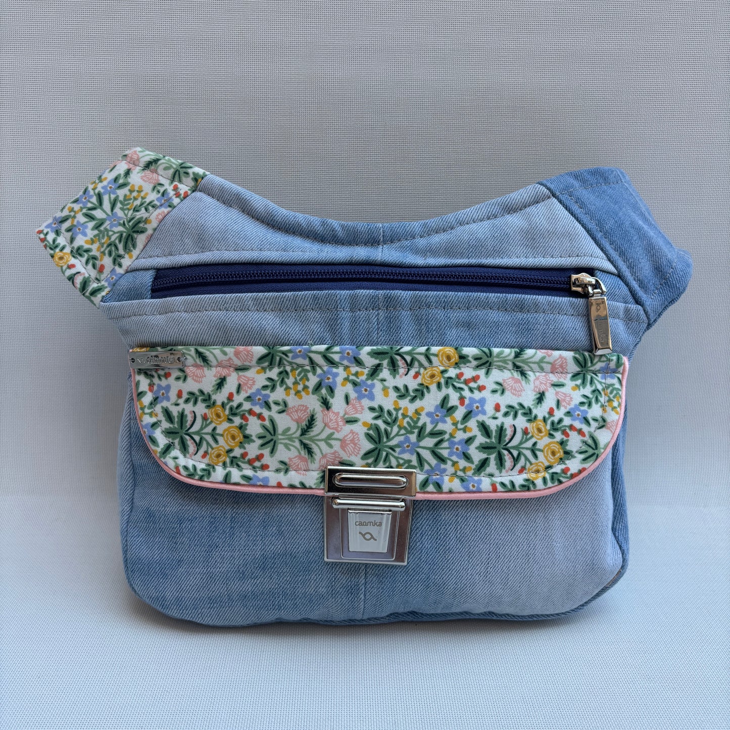 Riñonera ♻️ Jeans Recycled ♻️ Top · Pieza Única Núm. 17826