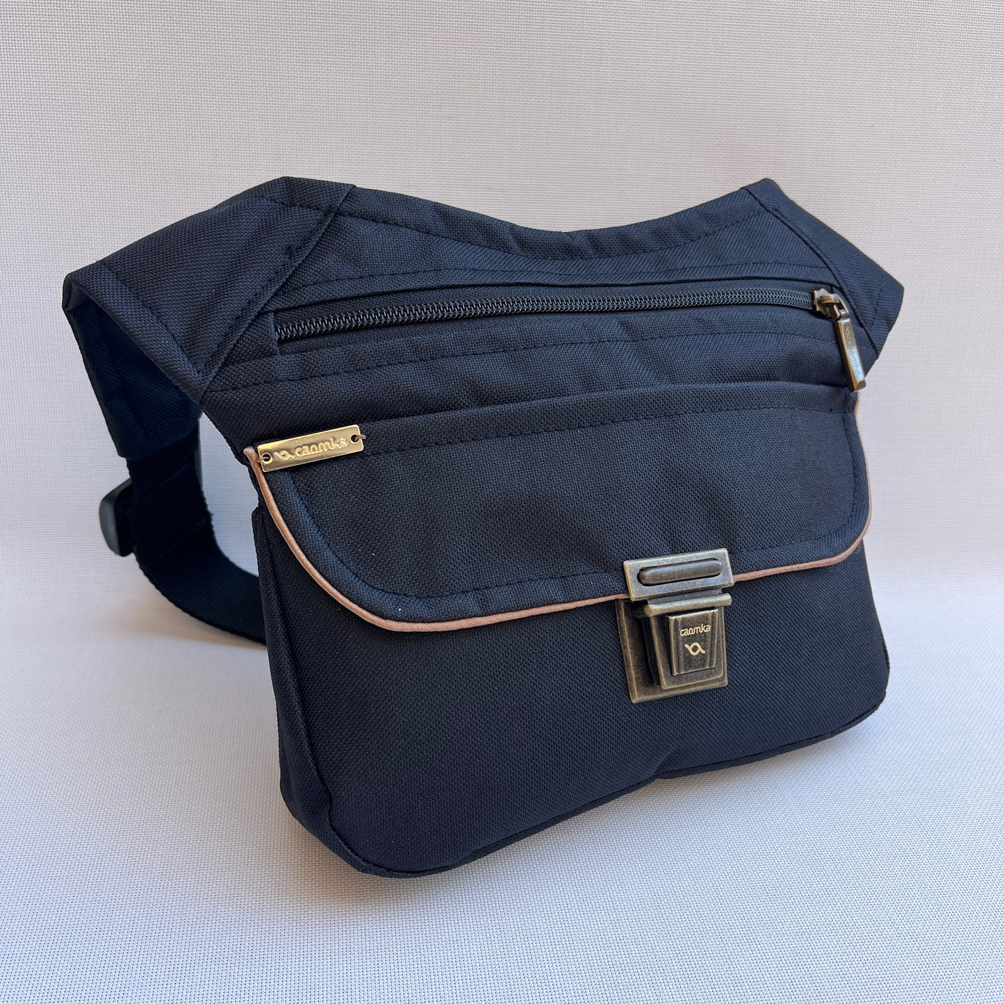 Special Black "Cordura" & Old Gold · Pieza Exclusiva Núm. 14488