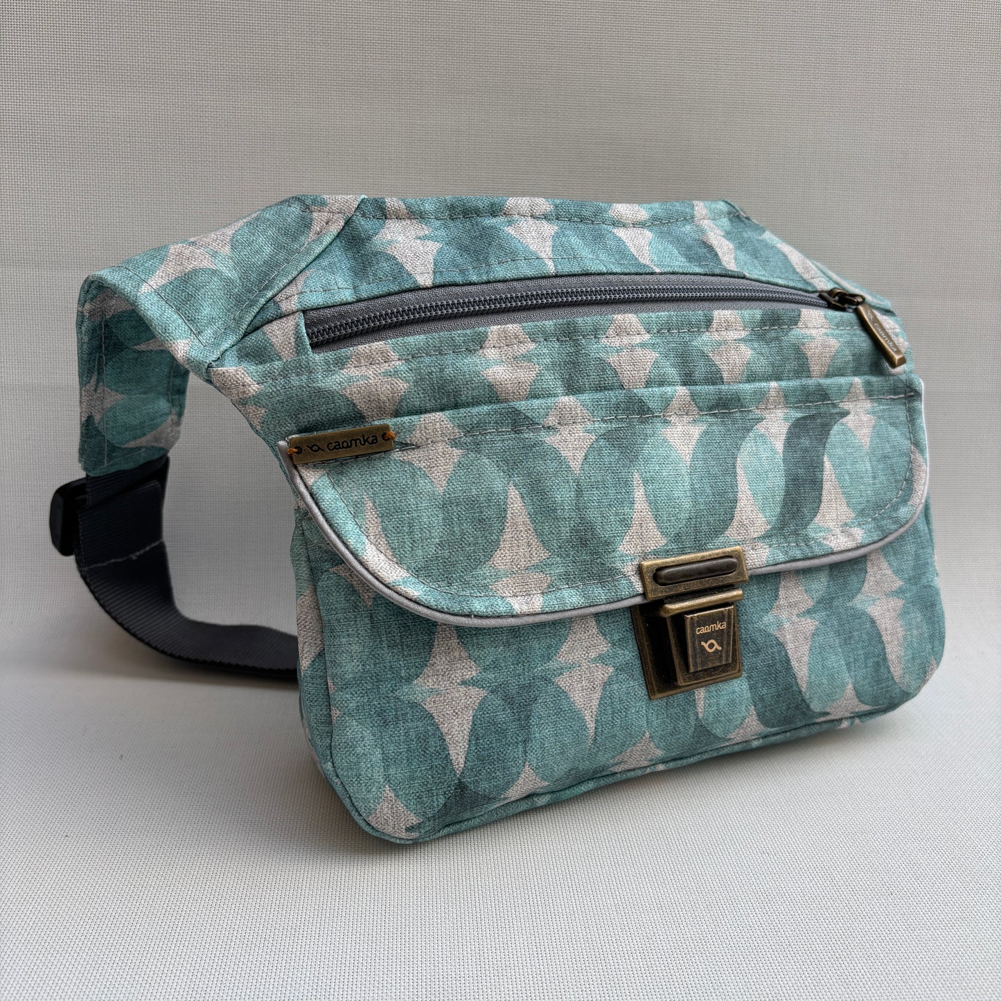 Riñonera "Ocean Waves" · Impermeable · Pieza Única Núm. 18706