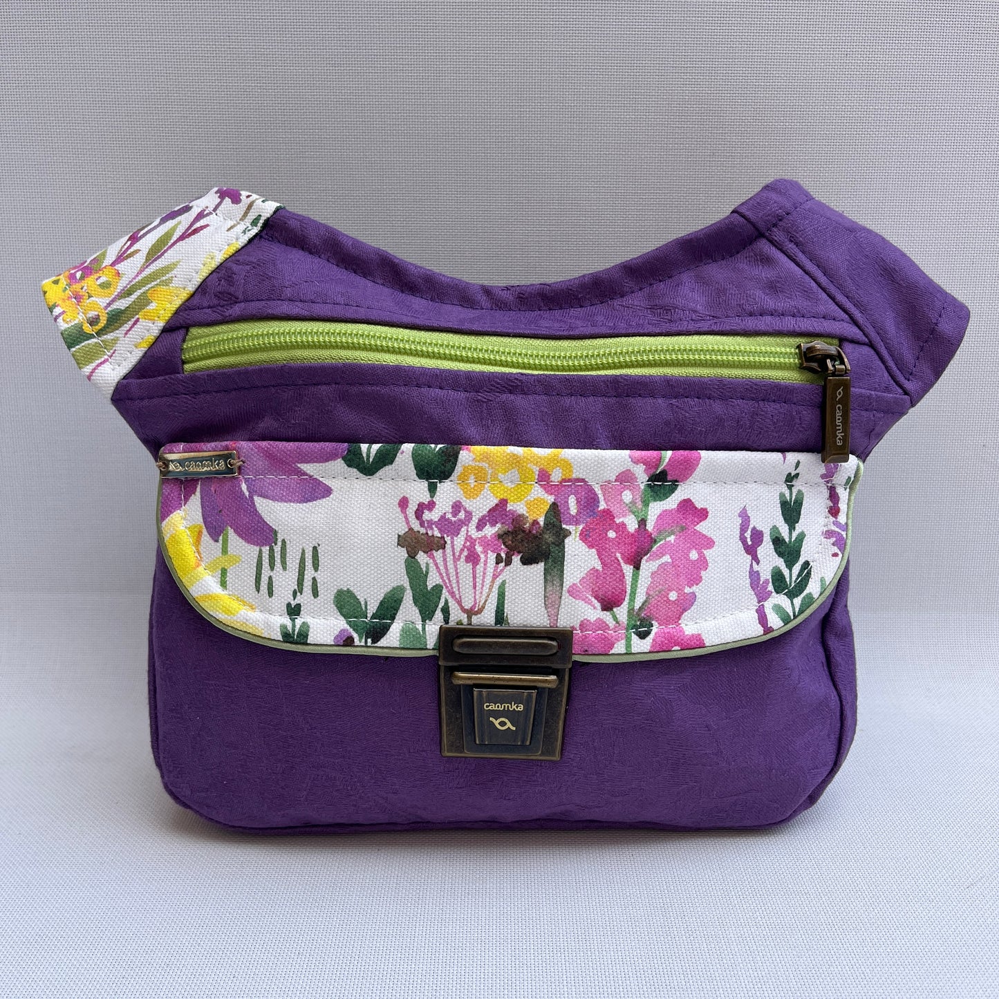 Special Purple Fantasy + Back pocket · Waterproof · Unique Piece No. 13136