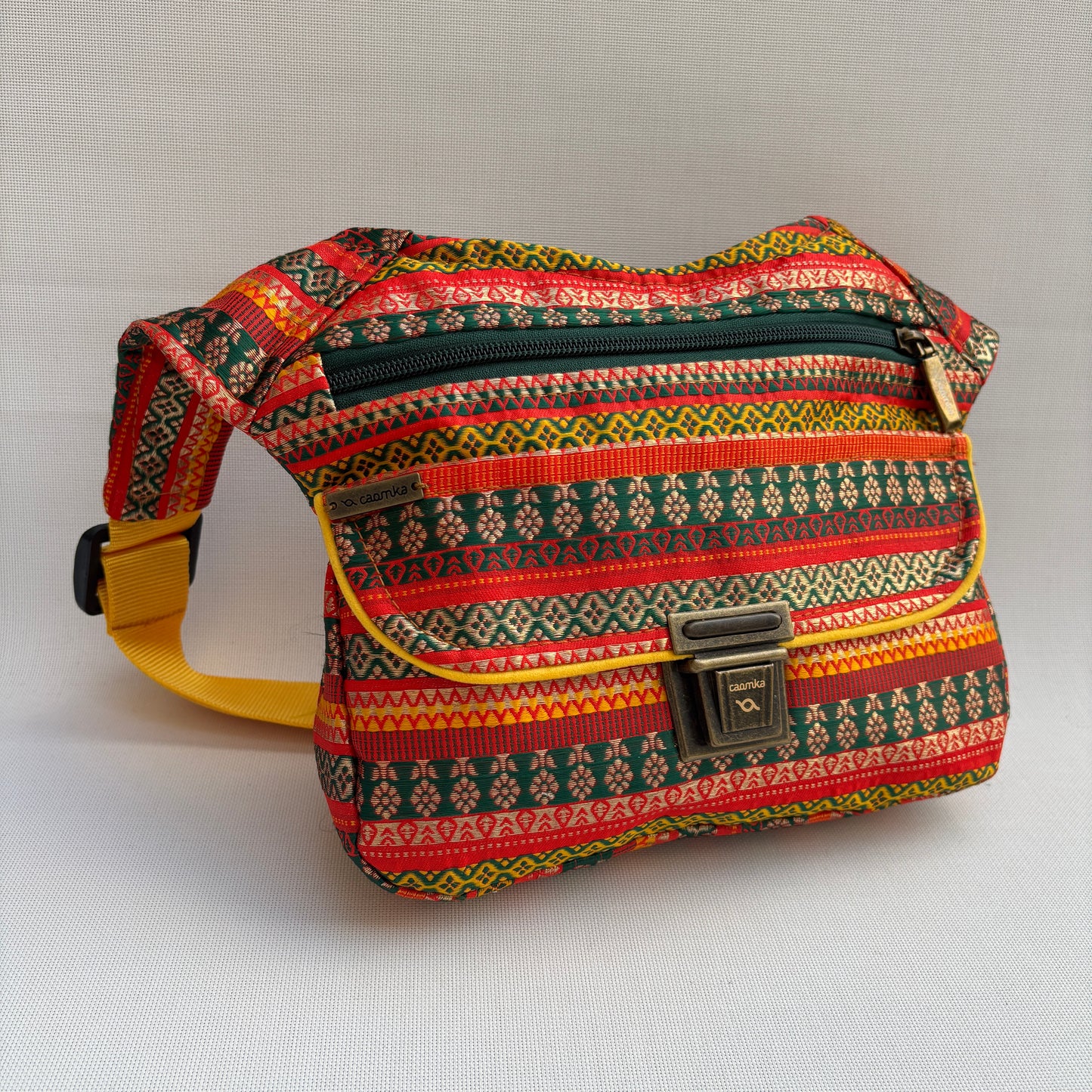 Riñonera "Special India Energy" + Bolsillo trasero · Pieza Única Núm. 18612