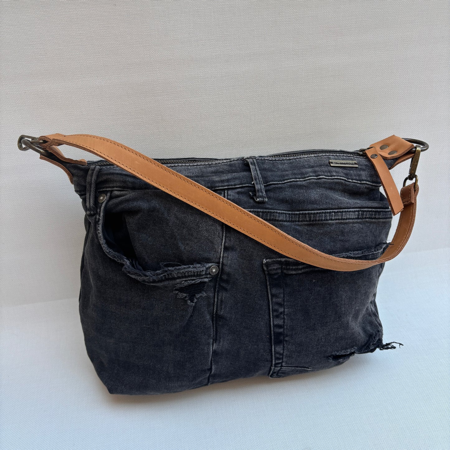 Bolso, bandolera vaquero · Multifunción · ♻️ Jeans Recycled ♻️ · Pieza Única Núm. 17779