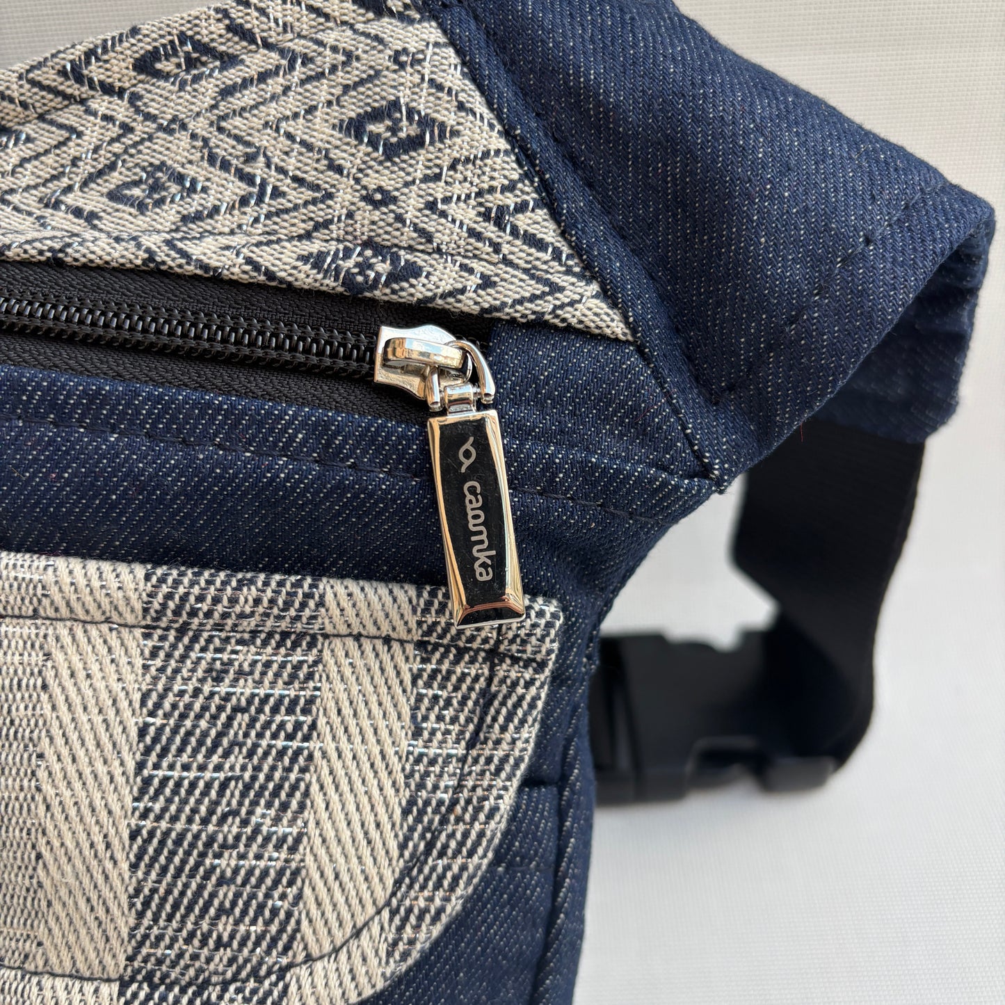 Riñonera "Elegant Jeans India" · Pieza Única Núm. 18705