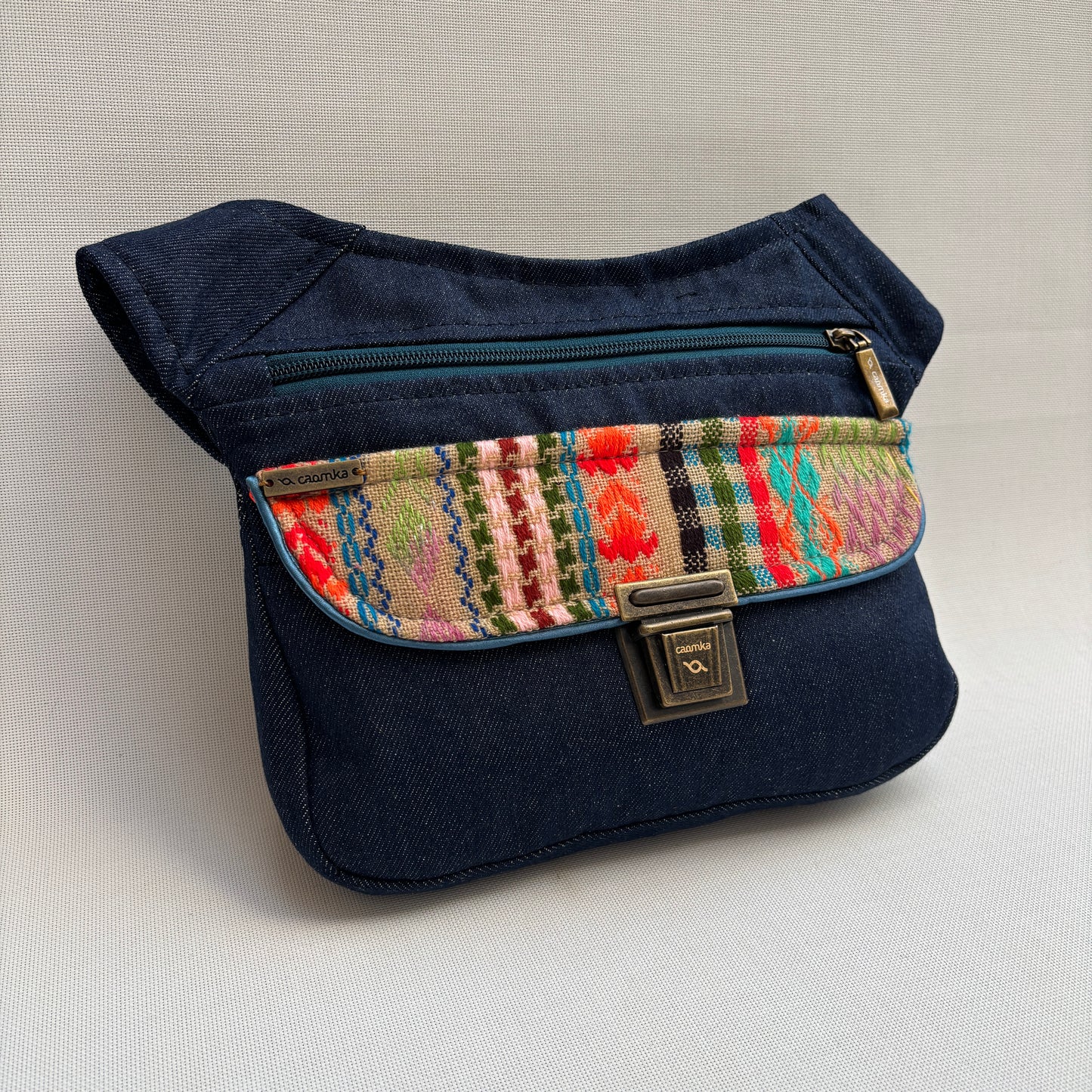 Riñonera "Special Jeans India" + Bolsillo trasero extra · Pieza Única Núm. 18509