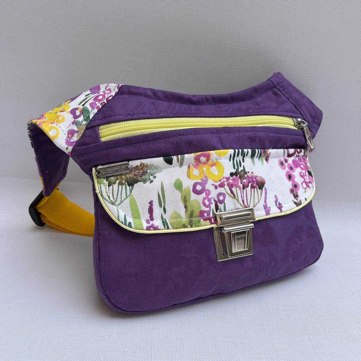 Special Purple Fantasy + Back pocket · Waterproof · Unique Piece No. 13136