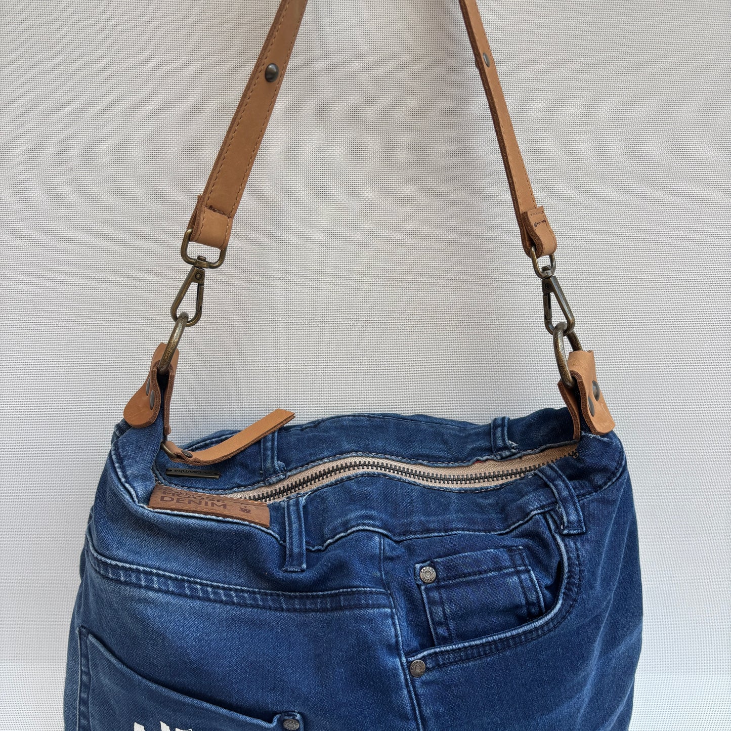 Bolso, bandolera vaquero · Multifunción · ♻️ Jeans Recycled ♻️ · Pieza Única Núm. 17776