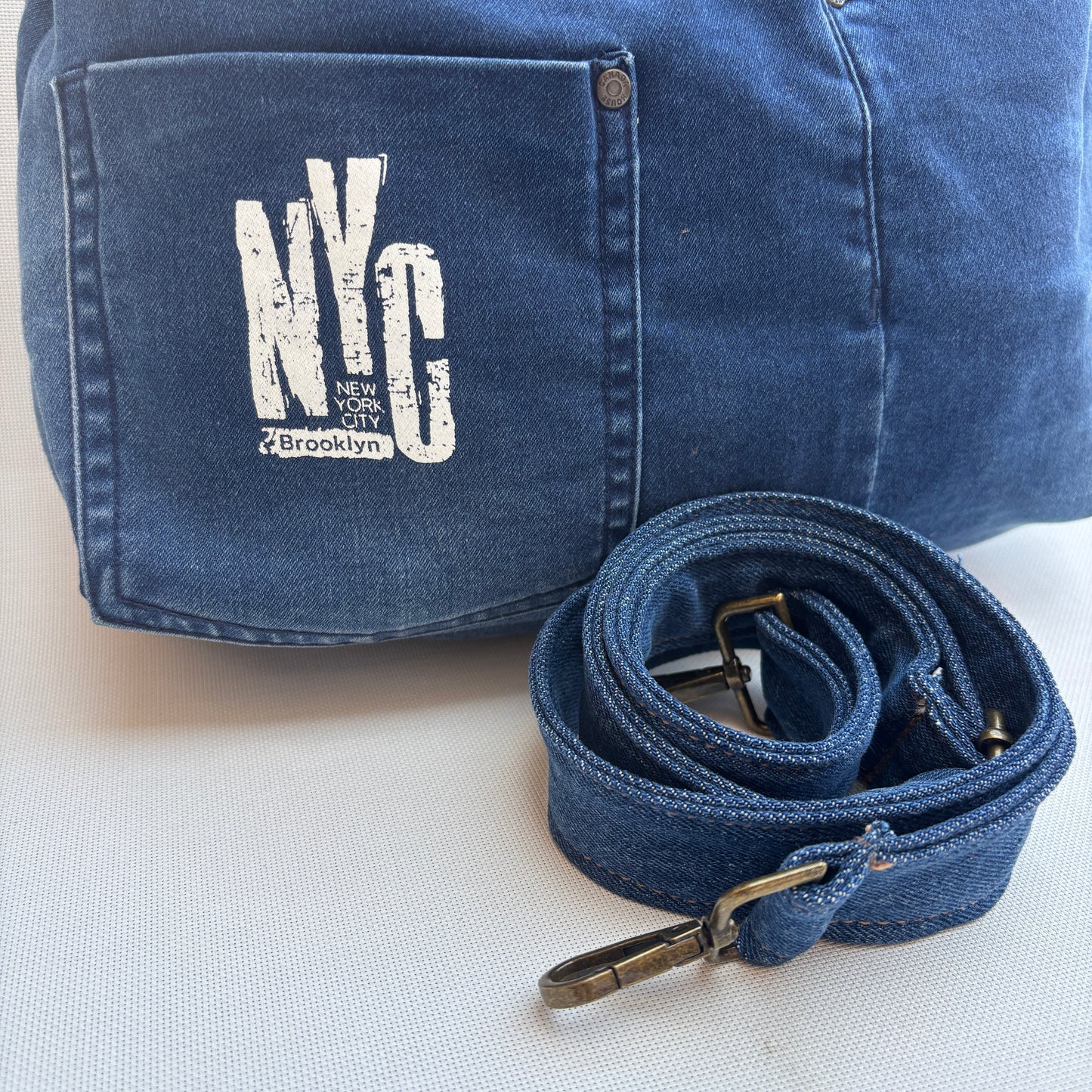 Bolso, bandolera vaquero · Multifunción · ♻️ Jeans Recycled ♻️ · Pieza Única Núm. 17776