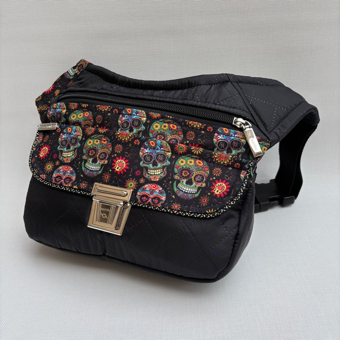 Riñonera "Special Elegant Skulls" + Bolsillo trasero · Pieza Única Núm. 16964