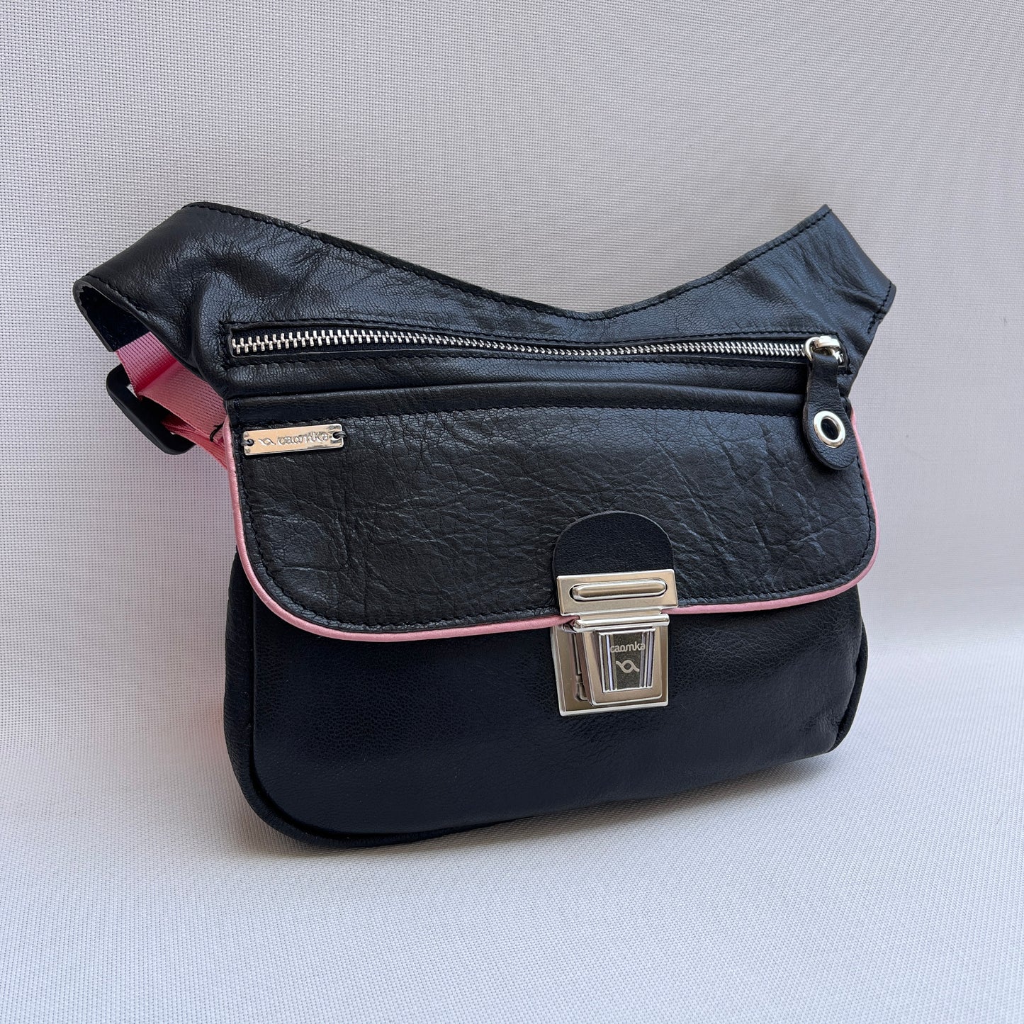 Special Black & Pink · Piel natural BioCuir® · Pieza Única Núm. 13659