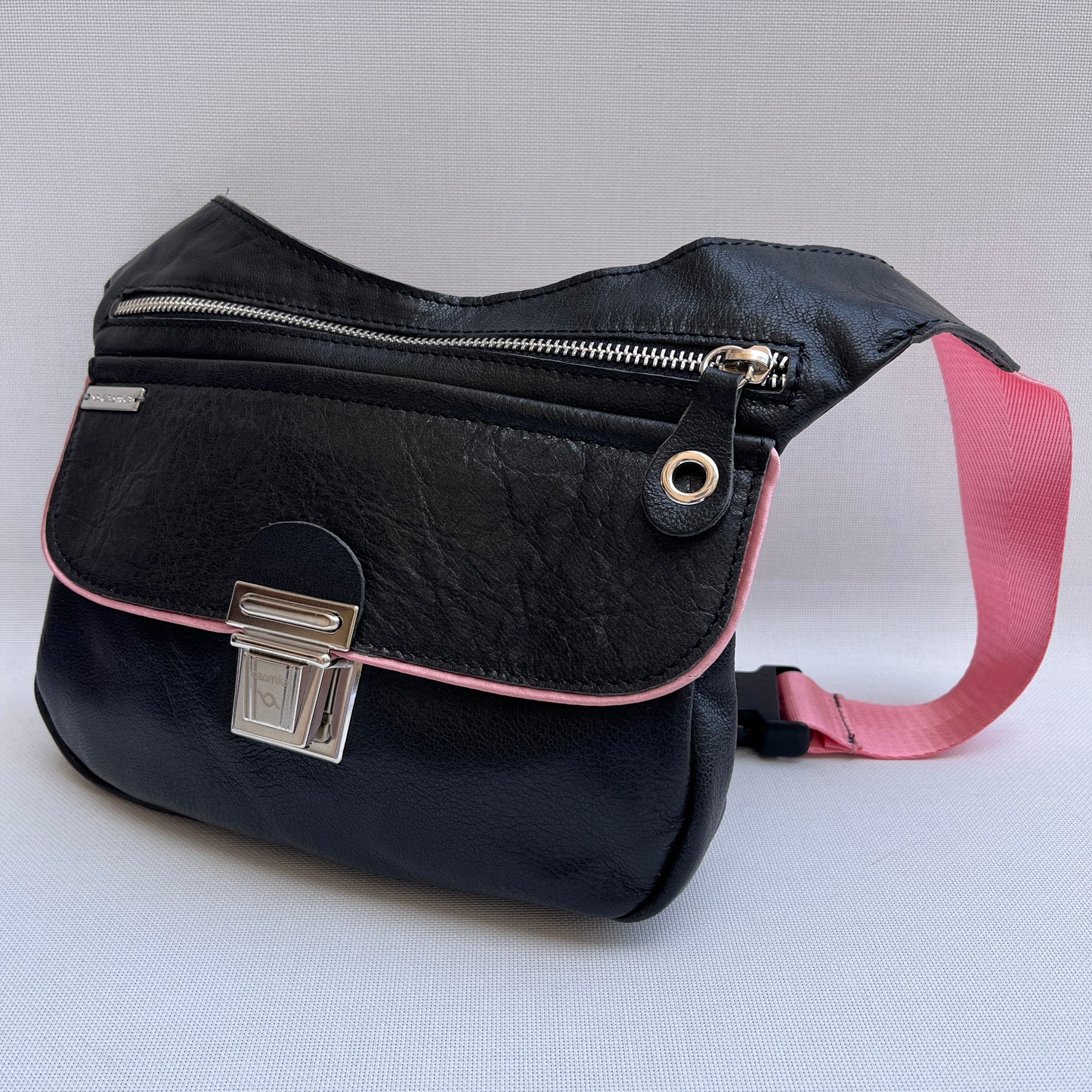 Special Black & Pink · Piel natural BioCuir® · Pieza Única Núm. 13659