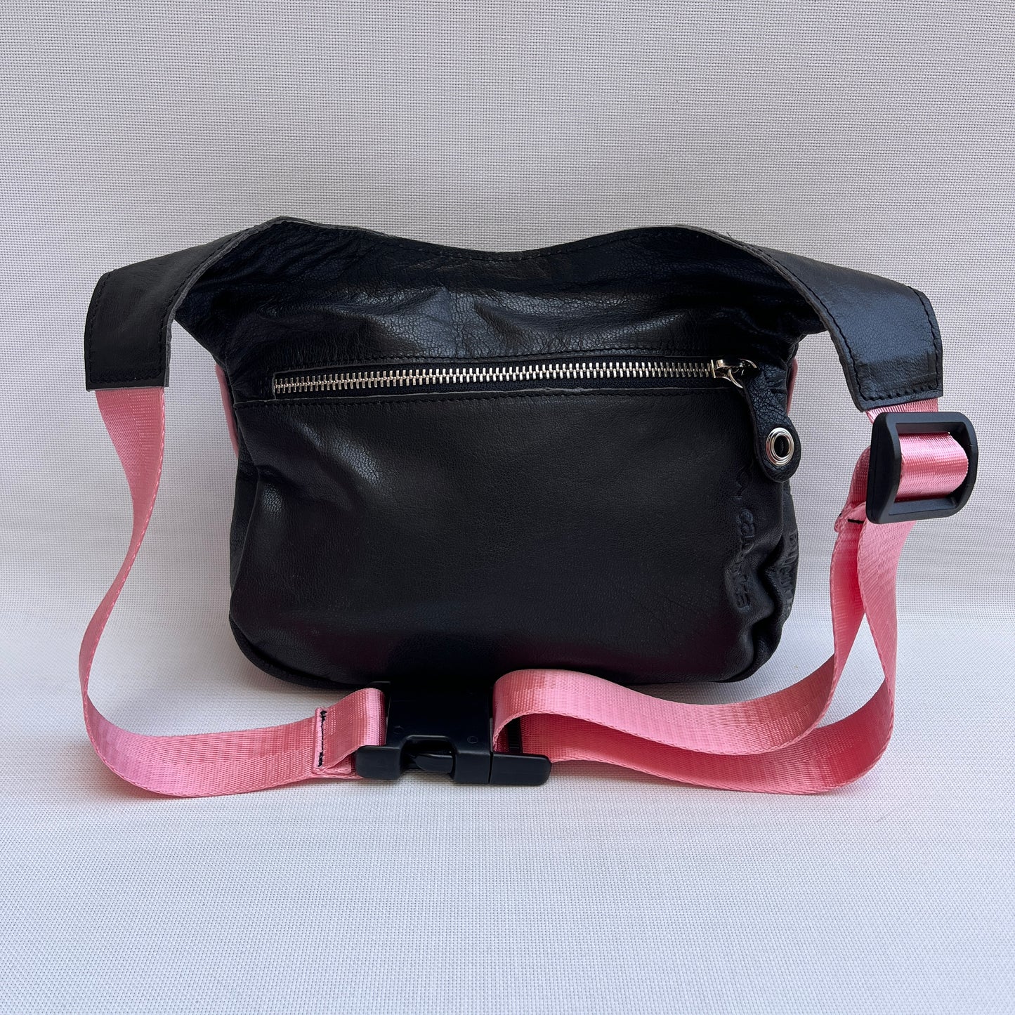 Special Black & Pink · Piel natural BioCuir® · Pieza Única Núm. 13659