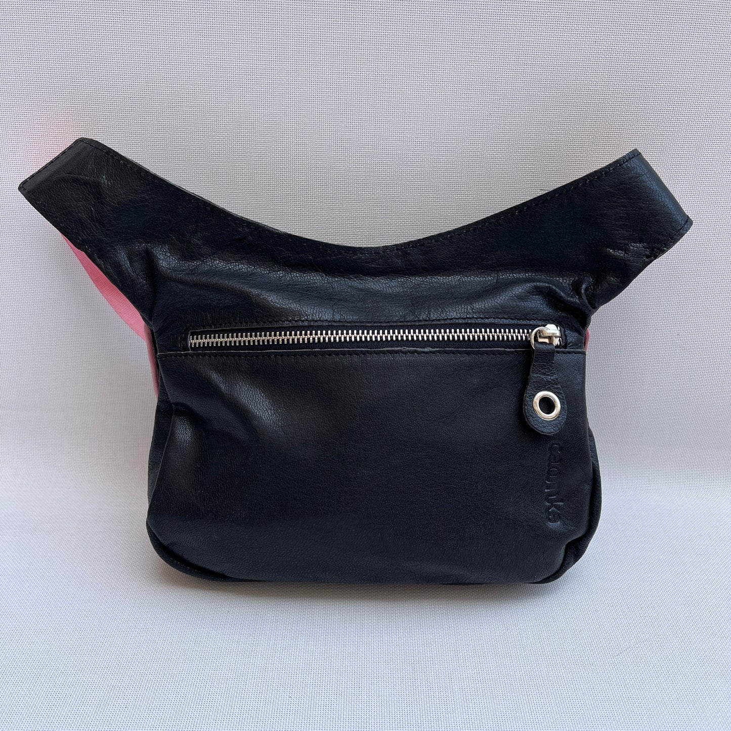 Special Black & Pink · Piel natural BioCuir® · Pieza Única Núm. 13659