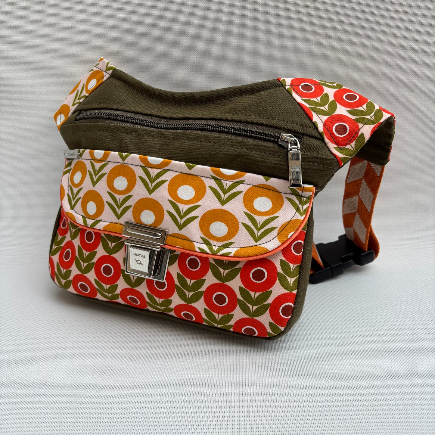 Riñonera "Special Vintage Top" · Pieza Única Núm. 16956