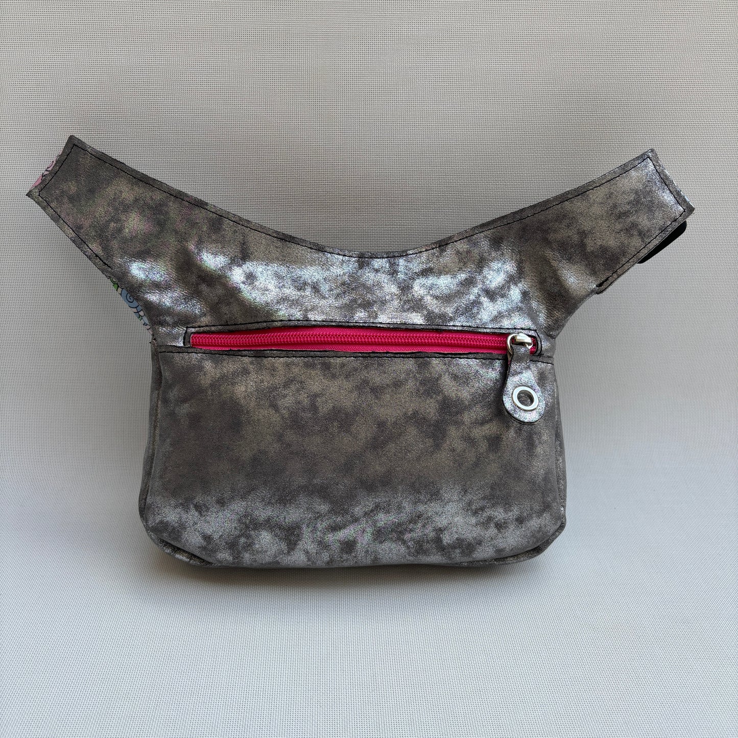 Metal Silver Elegant + Bolsillo trasero · Pieza Única Núm. 16182