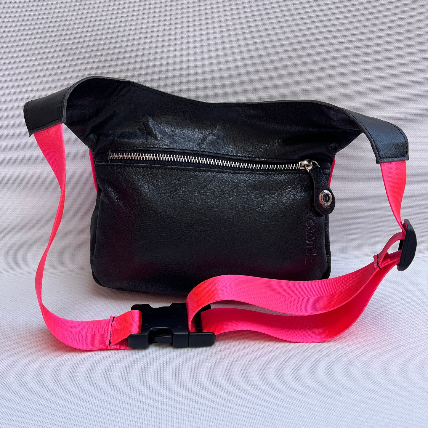 Special Black Fluor & Silver · Piel natural BioCuir® · Pieza Exclusiva Núm. 13624