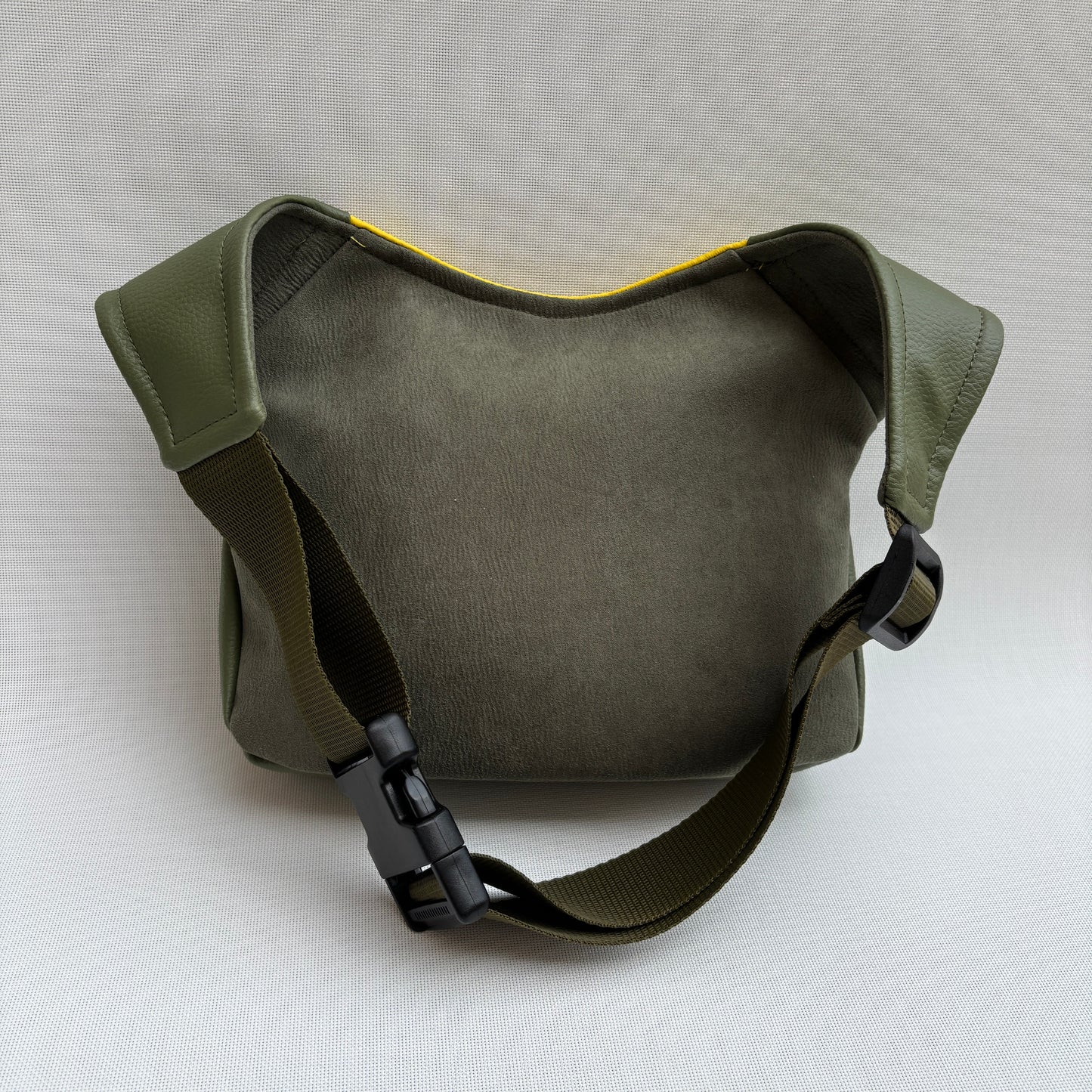 Riñonera "Special Vintage Green" · Polipiel · Pieza única Núm. 16954