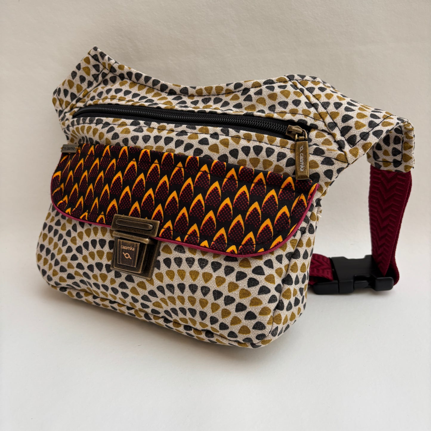 Riñonera "Special Africa" + Bolsillo trasero · Pieza Única Núm. 19442