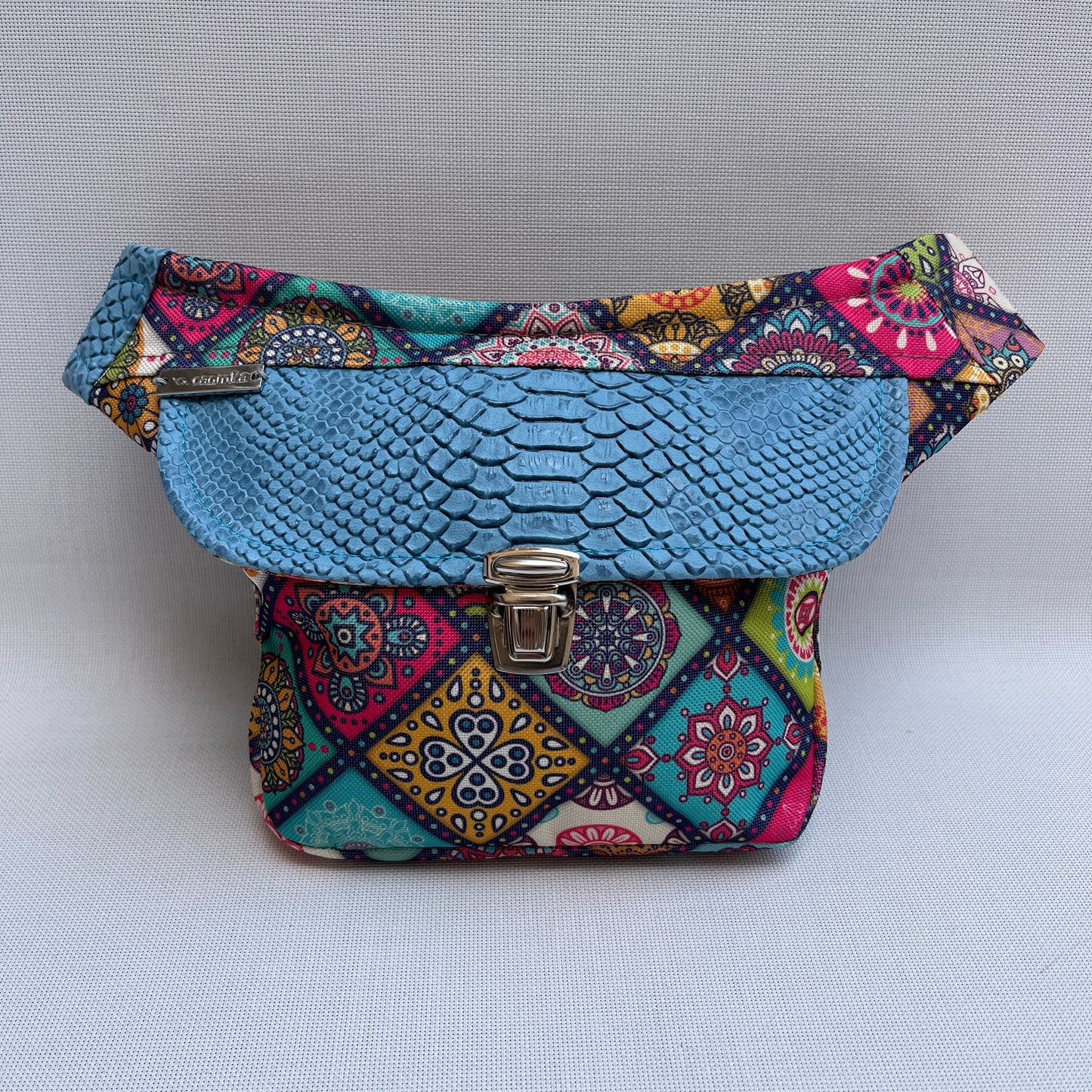 Mini Fantasy Colors · Waterproof · Unique Piece No. 12774