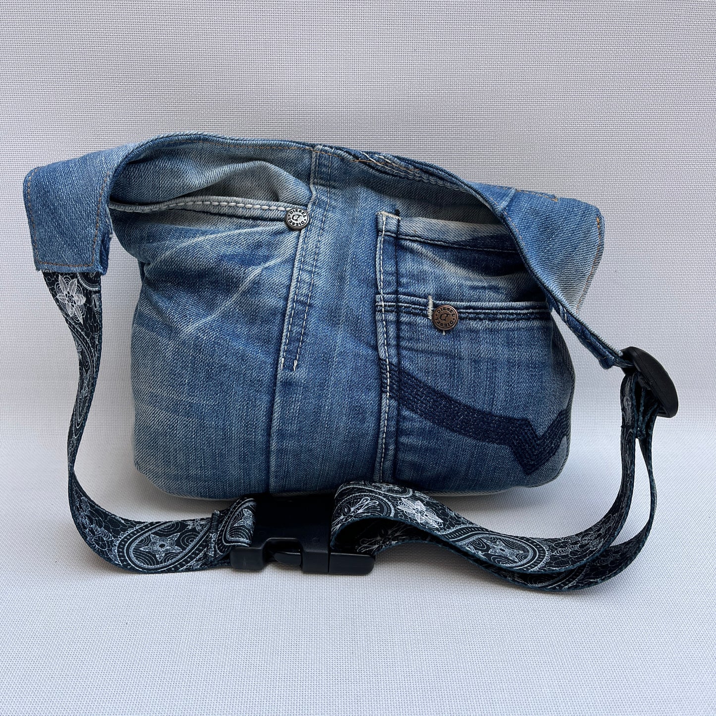Soft ♻️ Jeans Recycled ♻️ Unique Piece No. 12840