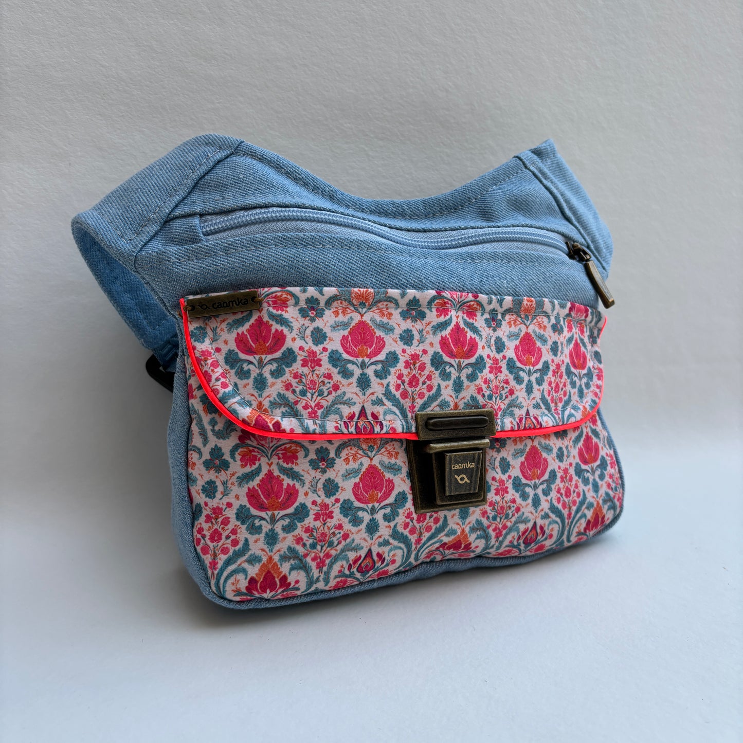 Riñonera "Special Jeans Denim Top" · Pieza Única Núm. 19416