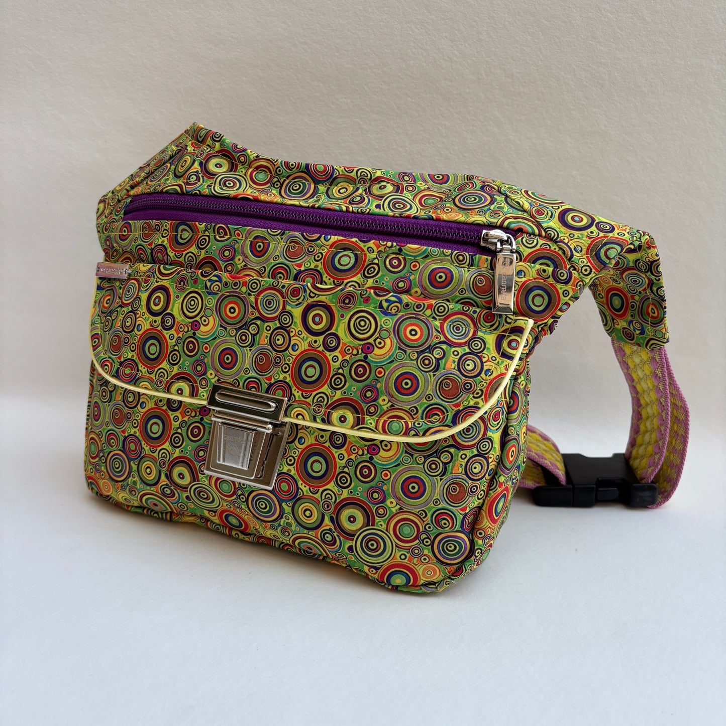 Riñonera "Special Summer Energy Top" + Bolsillo trasero · Pieza Única Núm. 19353