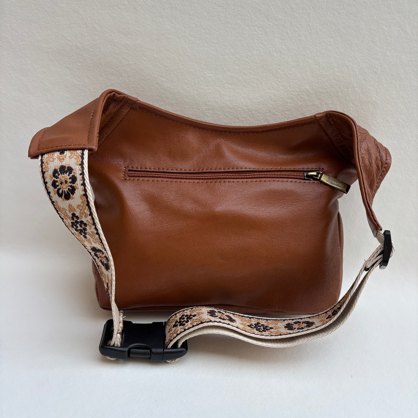 BioCuir Classic Black &amp; Silver BioCuir® Natural Leather Exclusive Piece No. 6678