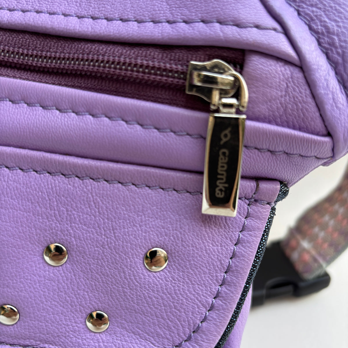 Riñonera "Premium Lavanda Top” + Bolsillo trasero · Piel · Pieza Única Núm. 19441